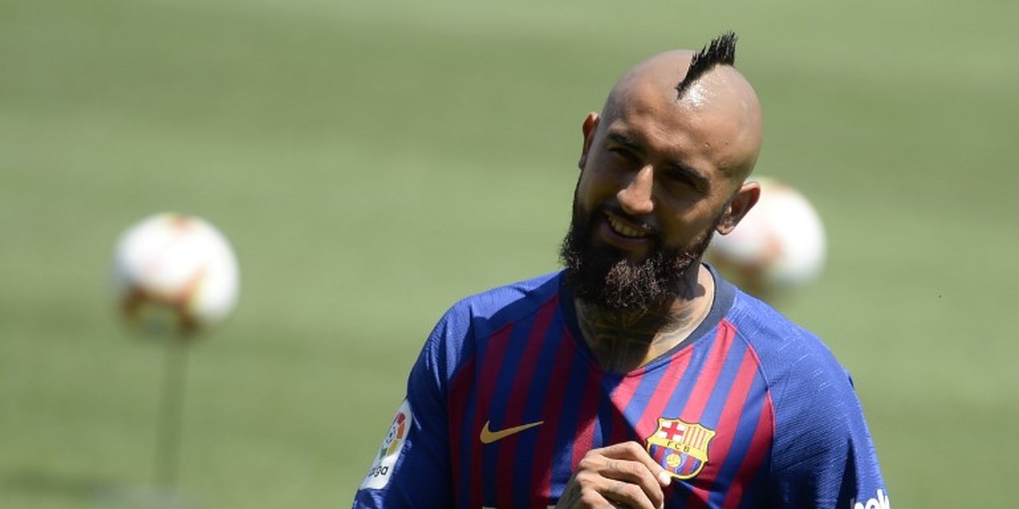Vidal reclama 2,4 milhões de euros em prémios ao FC Barcelona
