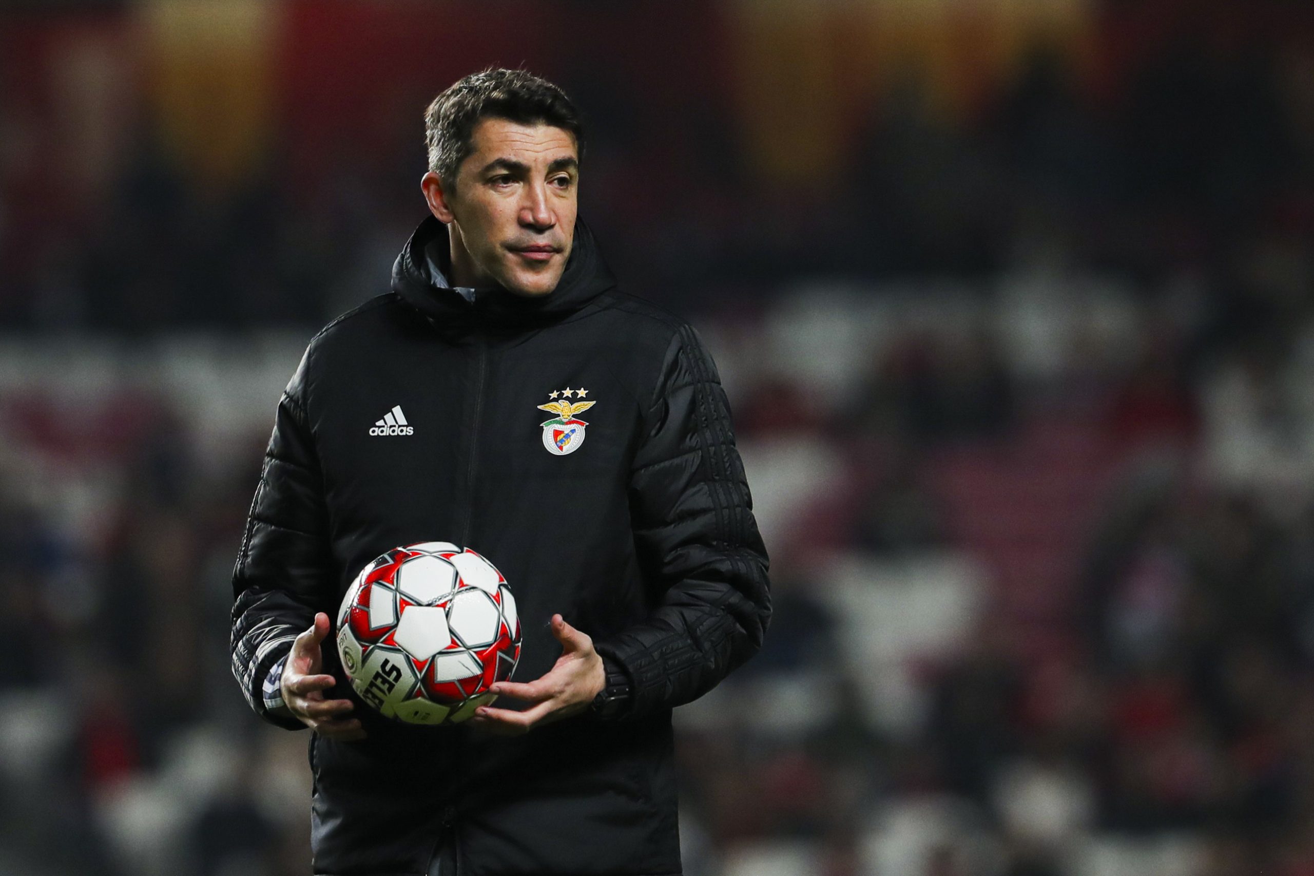 “Lamento não ter tirado rendimento de Raúl de Tomás”, diz Bruno Lage
