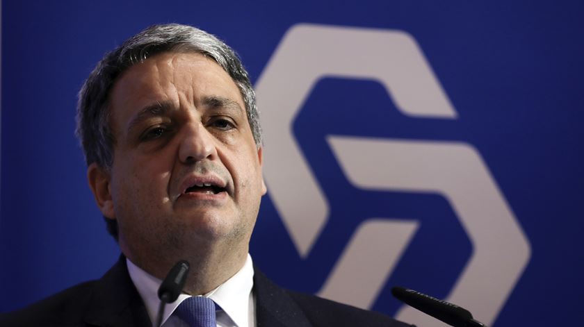 Paulo Macedo:“Todos os dias tentam arrastar a CGD para a arena política”