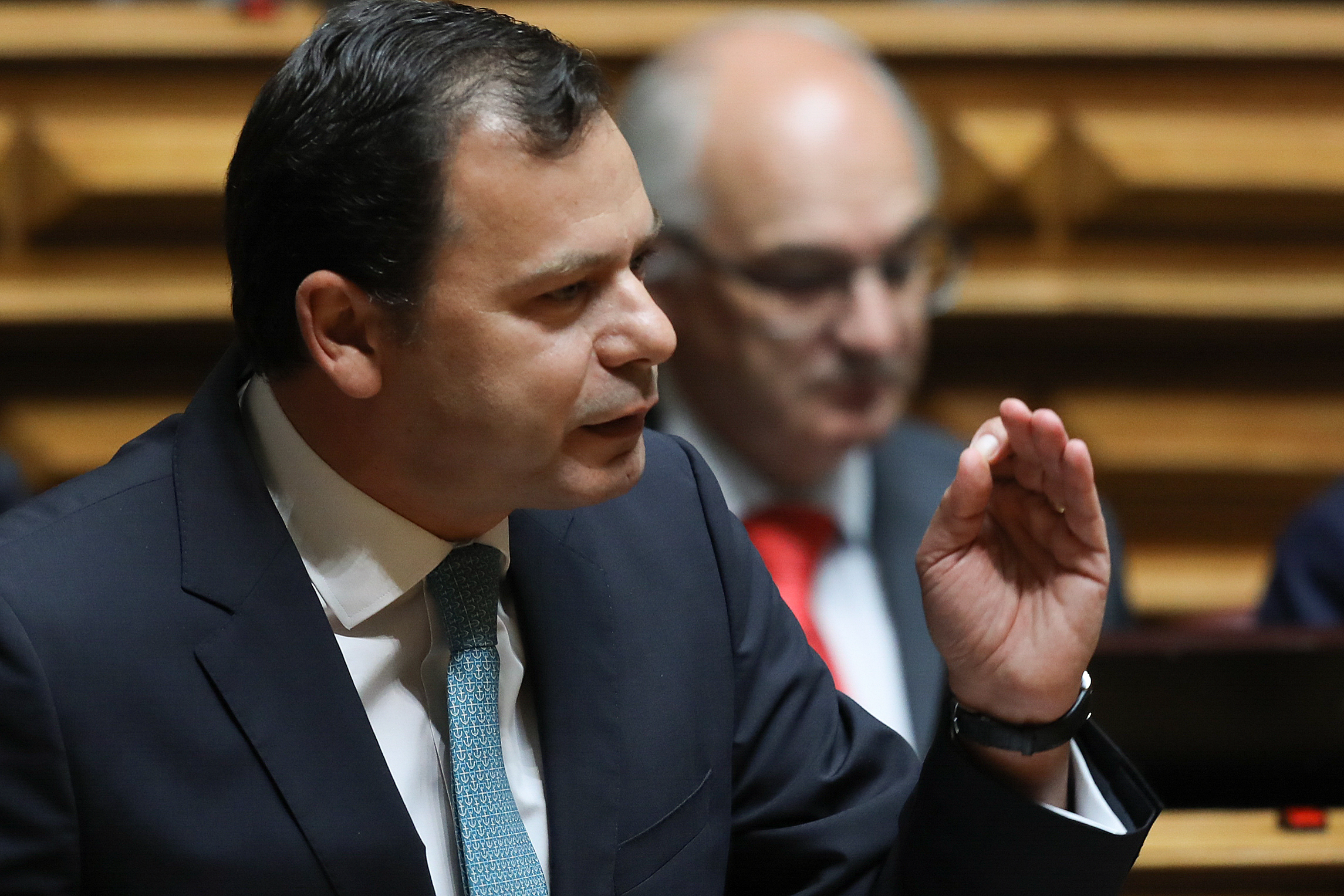PSD marca para sexta-feira debate sobre cortes de despesa nos serviços públicos
