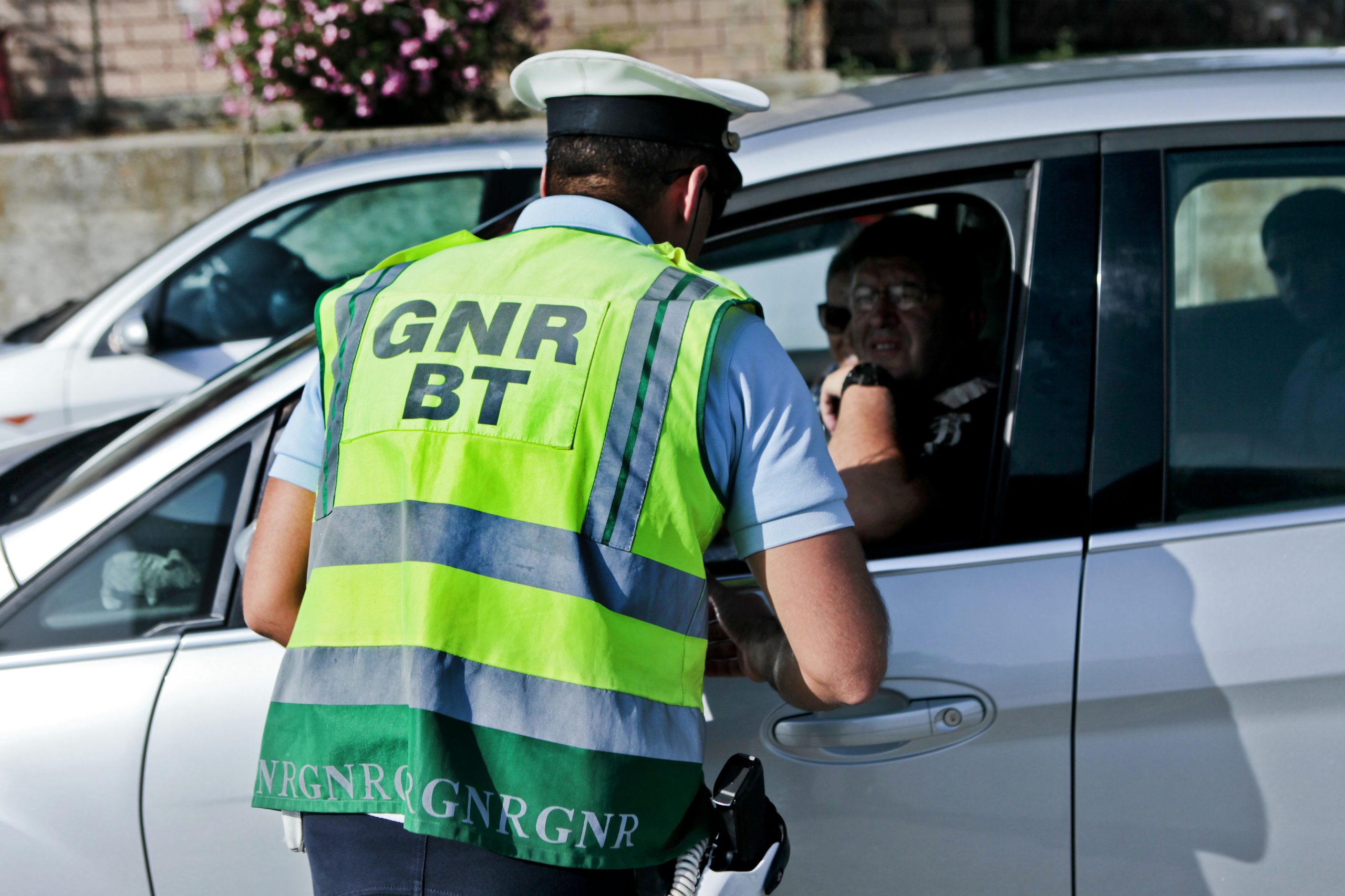 Mais de 1.800 detidos por condução com álcool no âmbito da “Operação Hermes” da GNR
