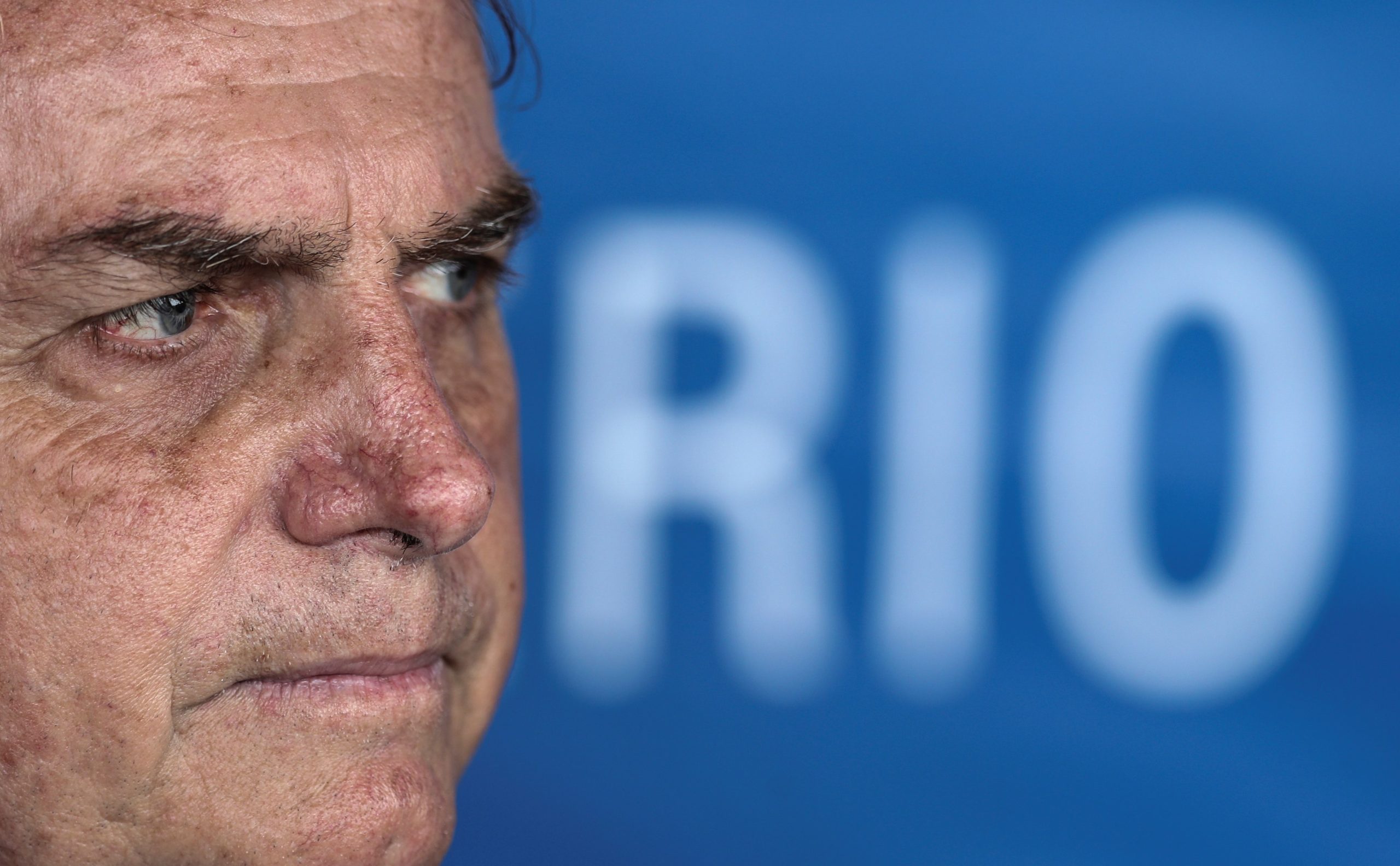 Bolsonaro responsabiliza Partido dos Trabalhadores por situação económica do país