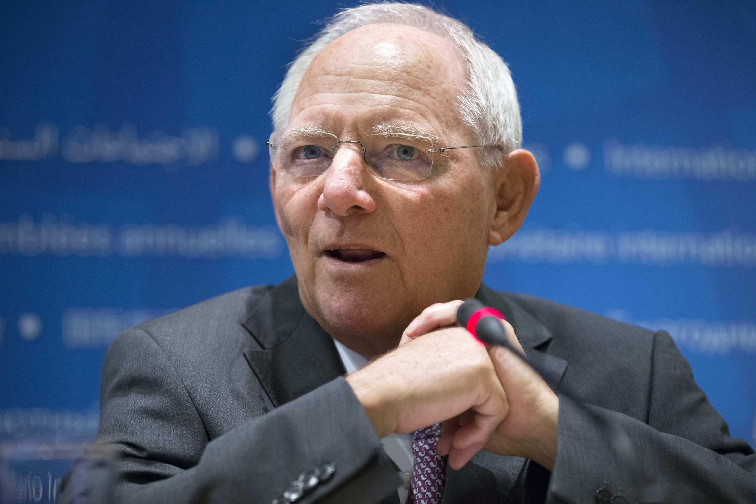 Ministro das Finanças alemão não aceita conselho de Bruxelas para investir mais