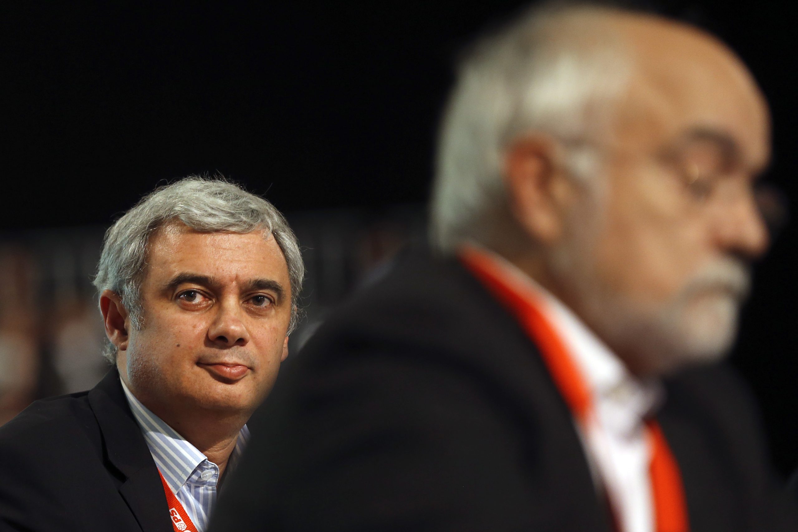Pedro Silva Pereira (PS) reeleito vice-presidente do Parlamento Europeu — à primeira volta e com votação expressiva