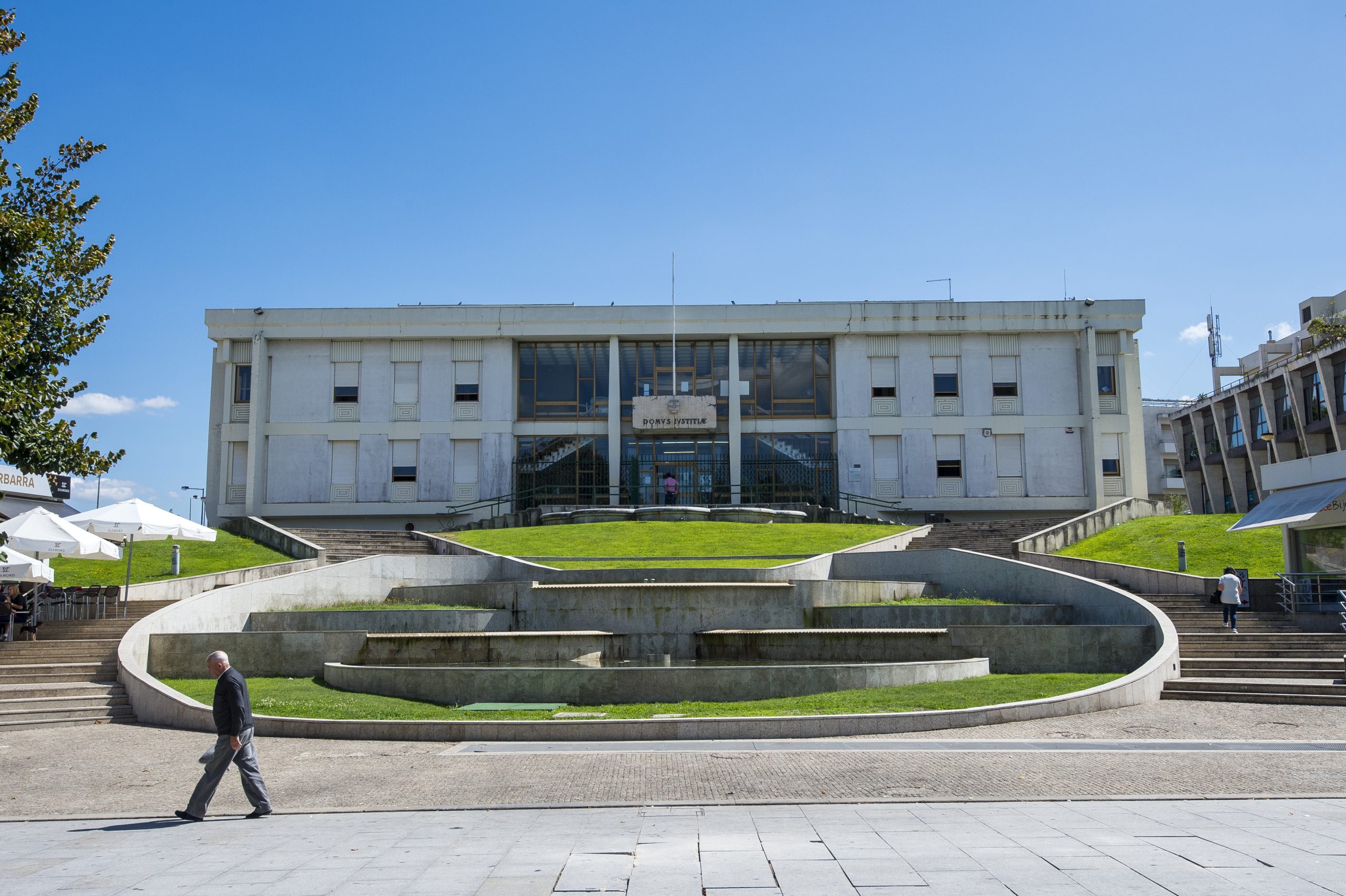 Ministério Público de Paredes acusa 25 arguidos por fraude fiscal de 370 mil euros