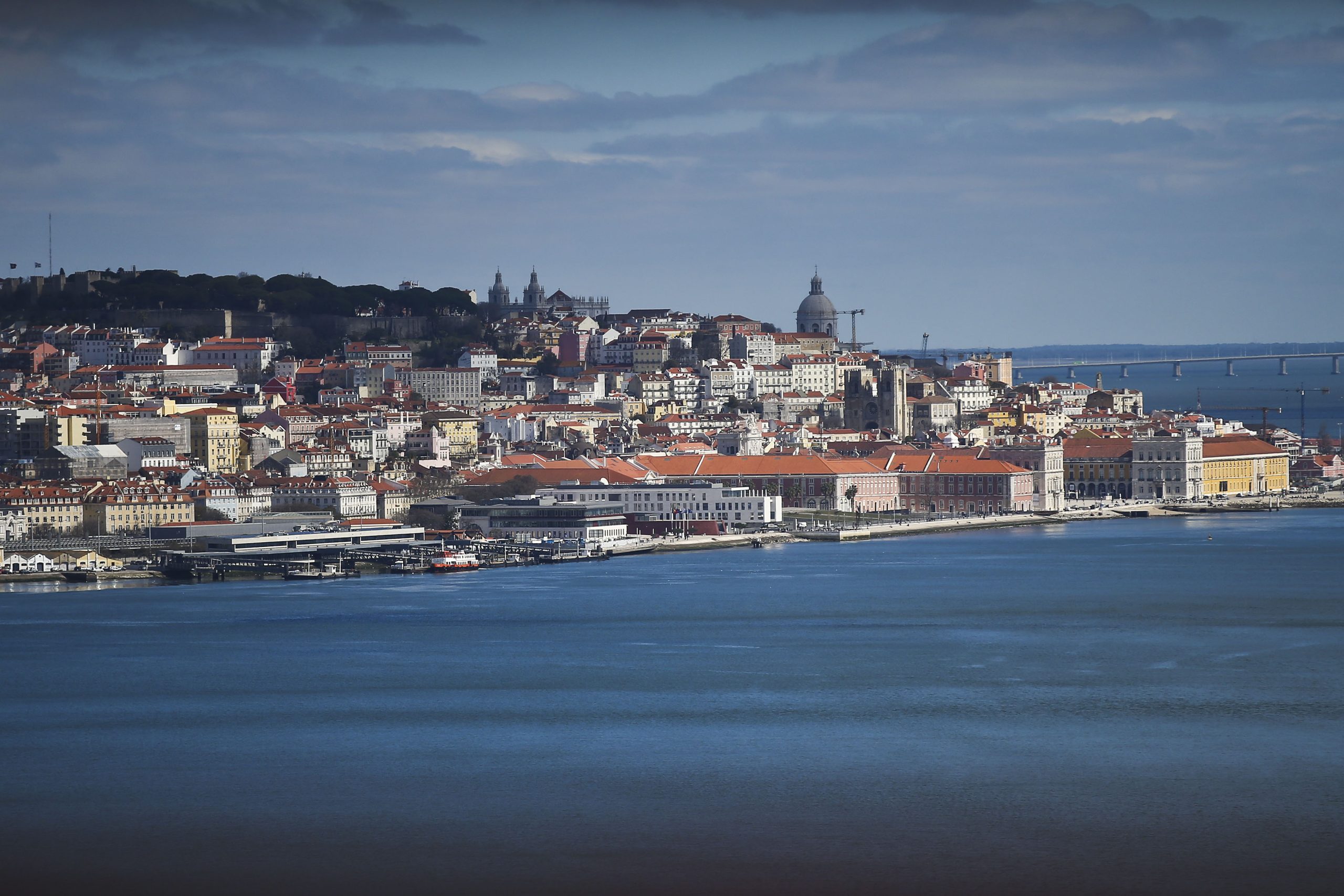 Onde fica Lisboa?