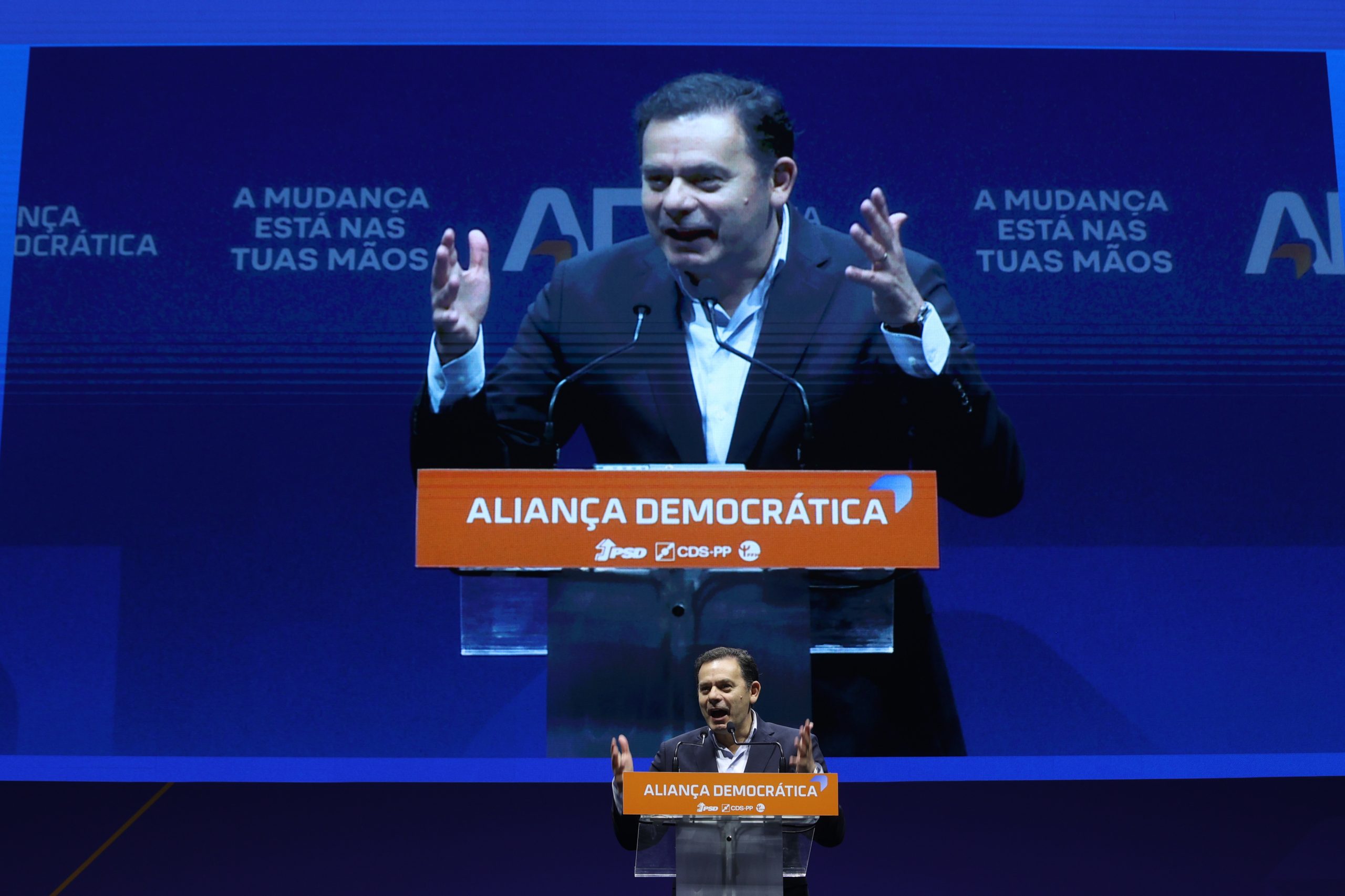 AD ganhou por 54 mil votos, a margem mais curta em democracia