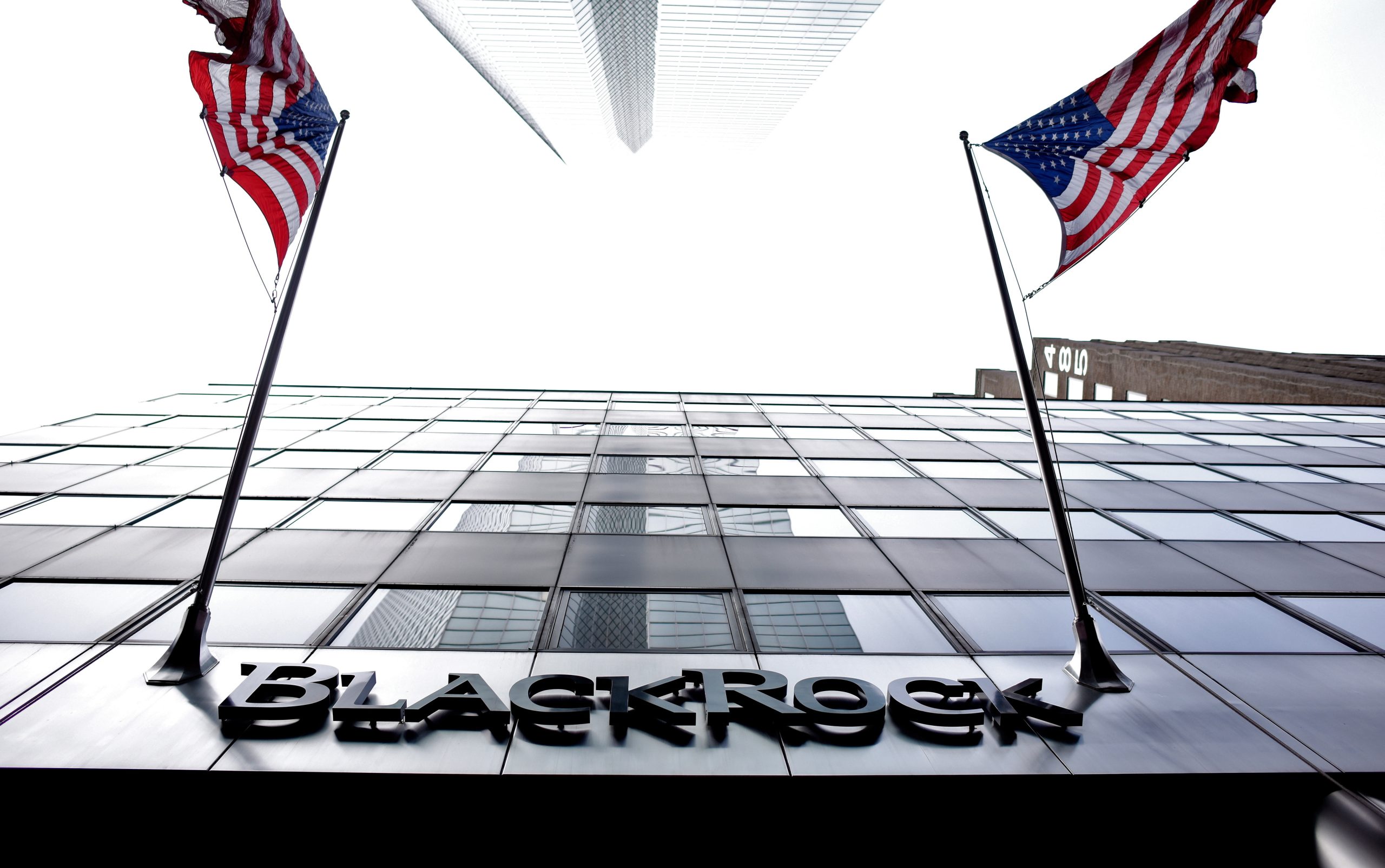 BlackRock volta a ter posição qualificada na Jerónimo Martins