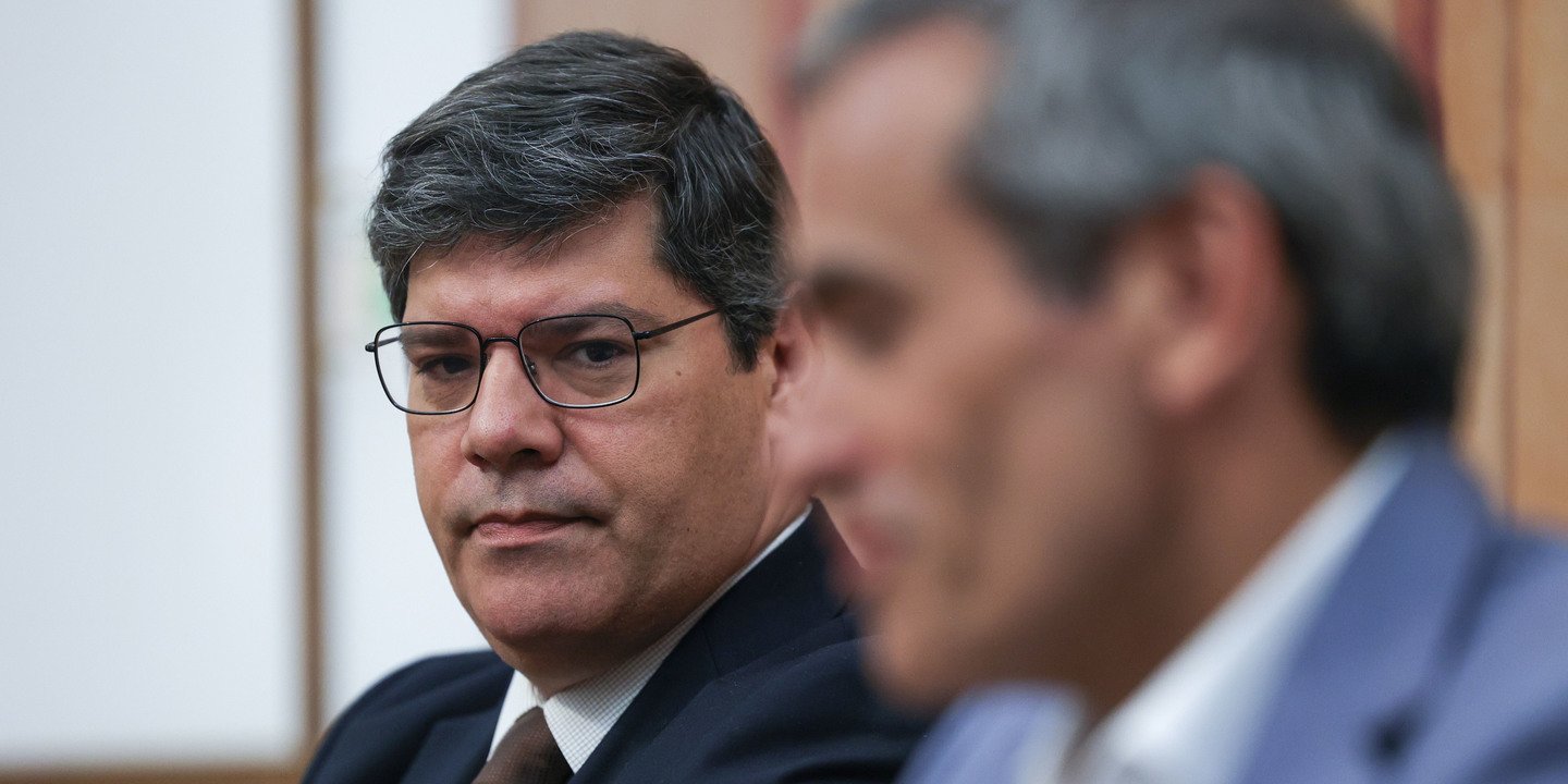“A degradação da política é isto”. PS critica “linguagem ofensiva e antidemocrática” de Cavaco Silva