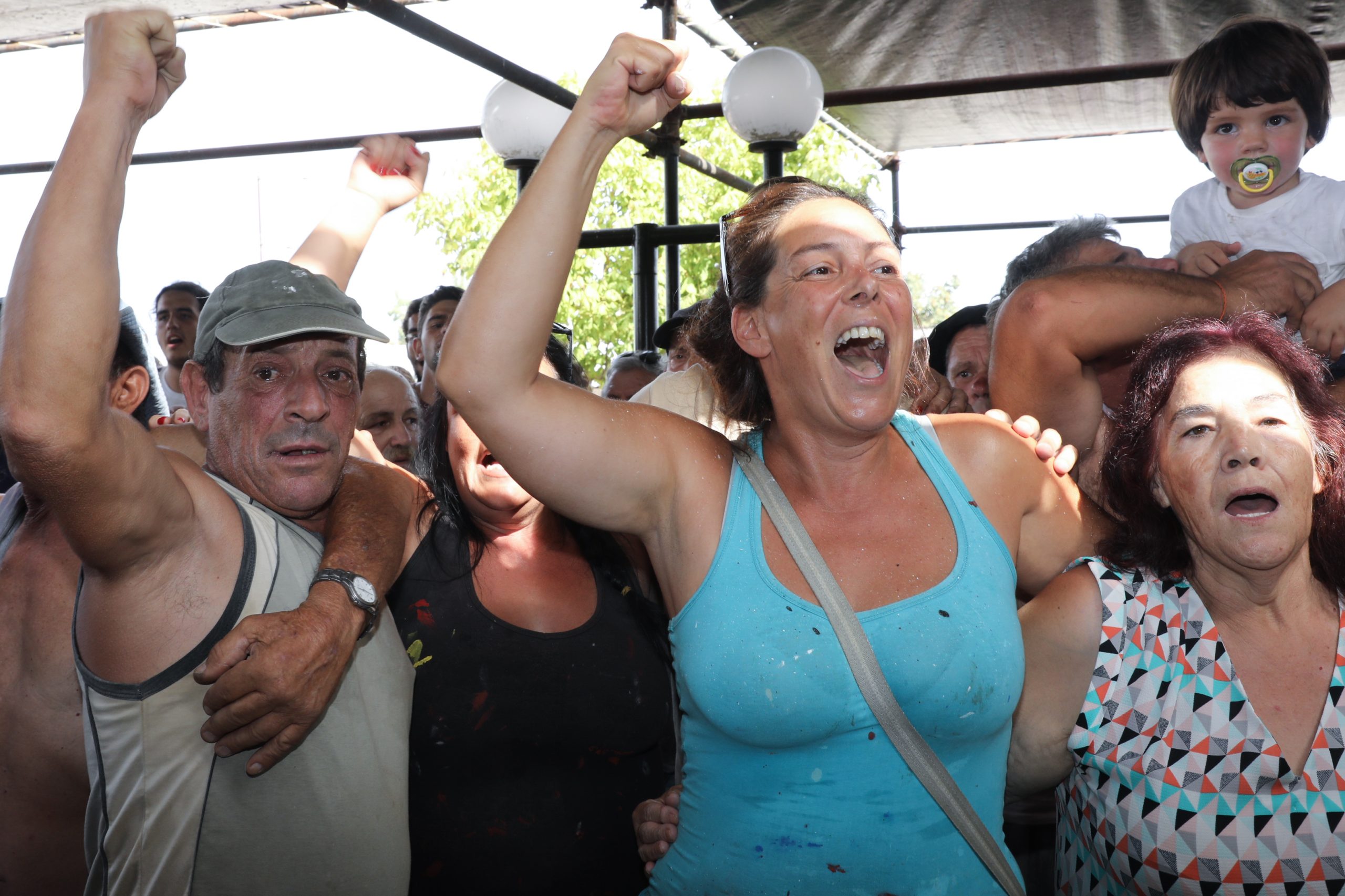 Salários, pensões, saúde e educação. O que os militantes comunistas querem do orçamento