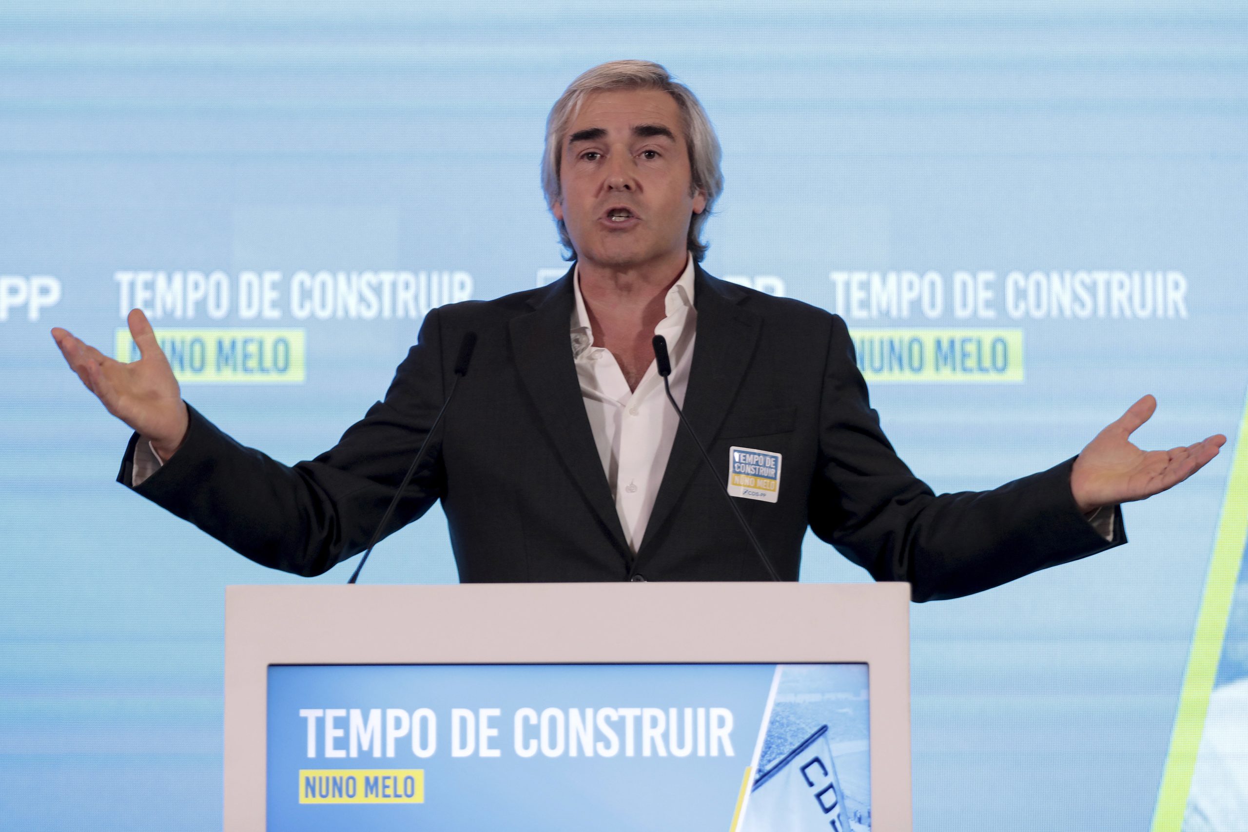 CDS-PP: Nuno Melo oficializa candidatura à presidência, recusa saída se perder congresso e diz que disputa se trata de “luta pela decência”