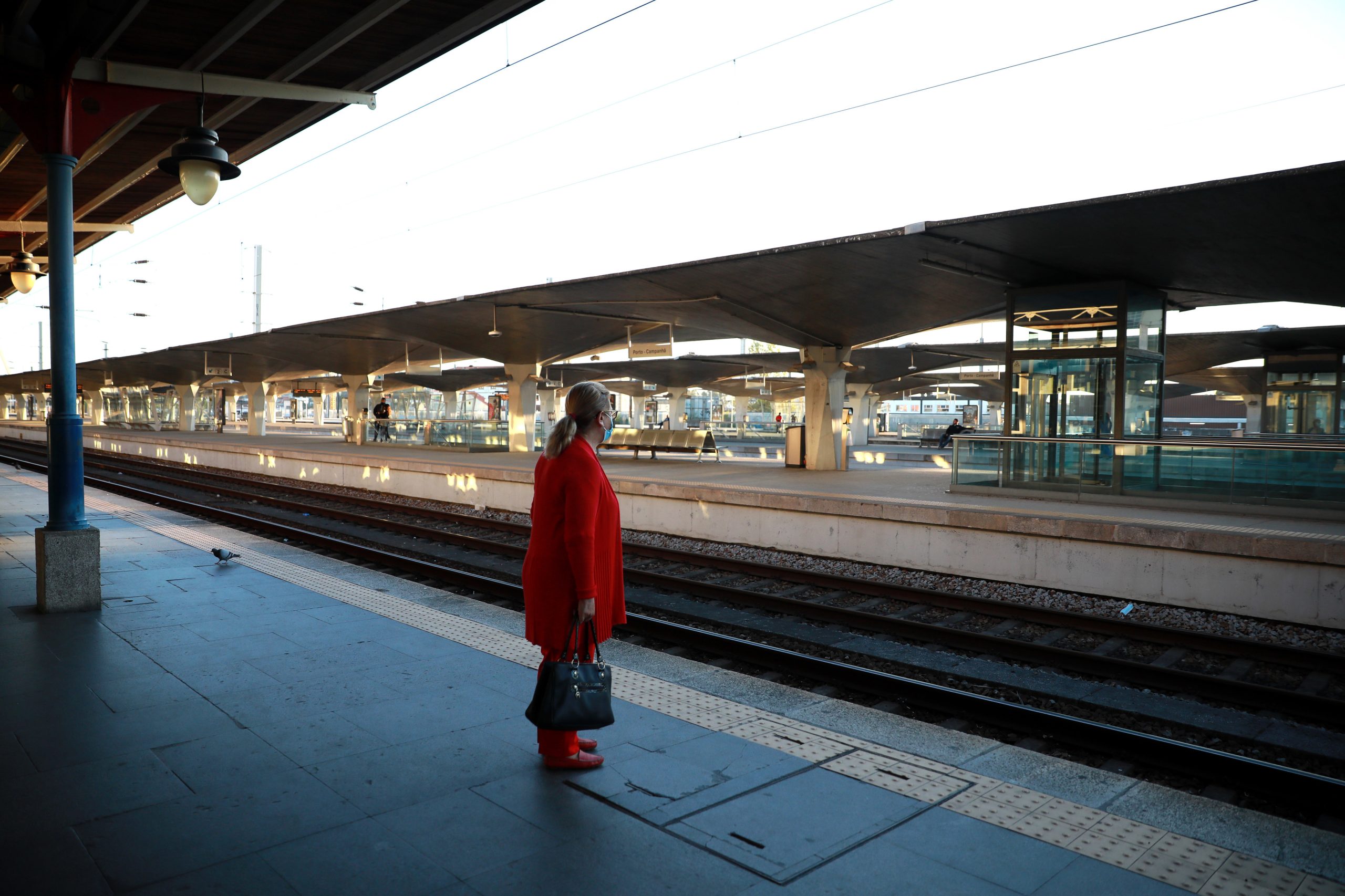 Infraestruturas de Portugal passa de lucros a prejuízos de 18,8 milhões de euros em 2023