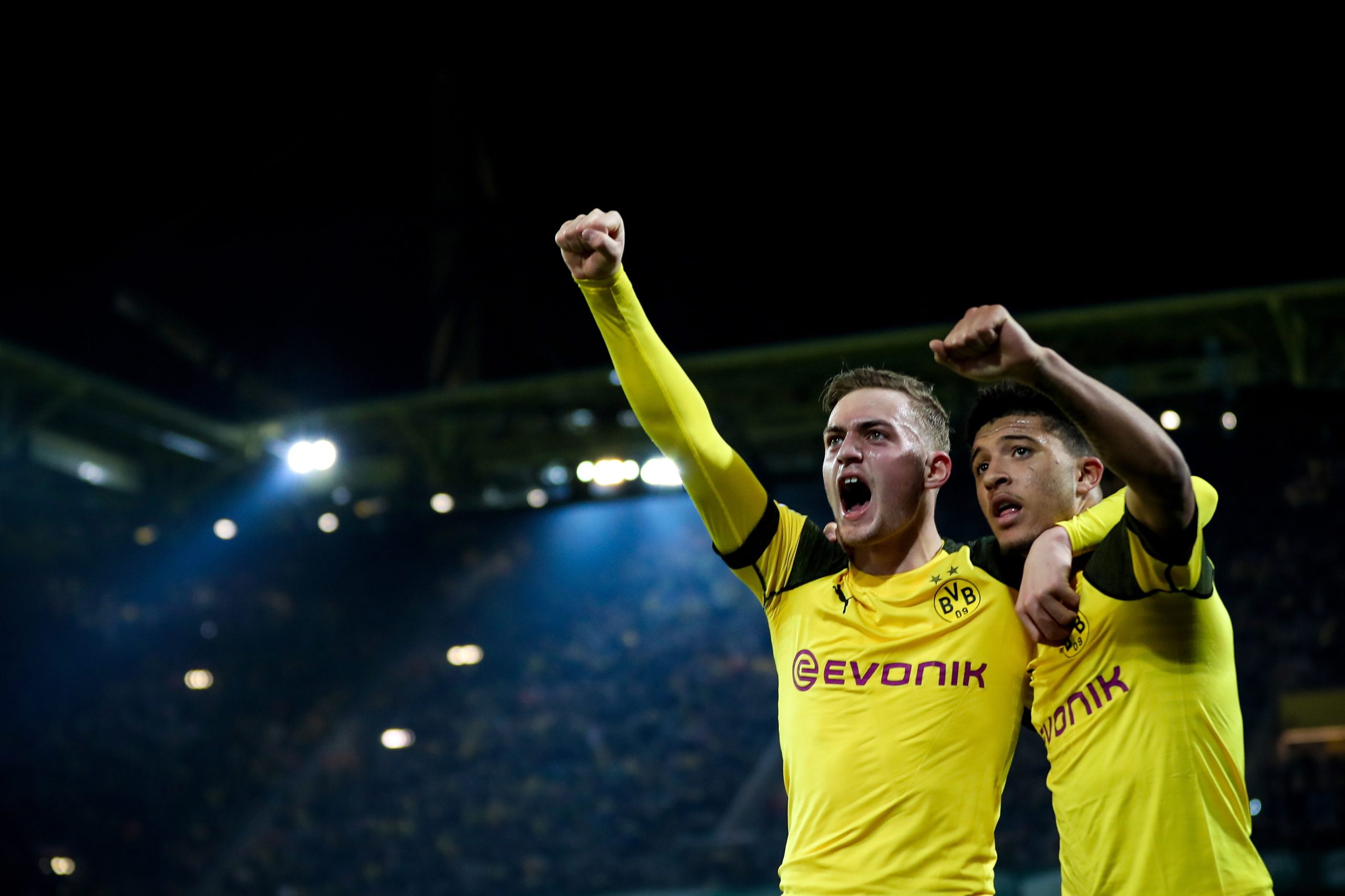 Borussia Dortmund volta às vitórias após três empates na liga alemã