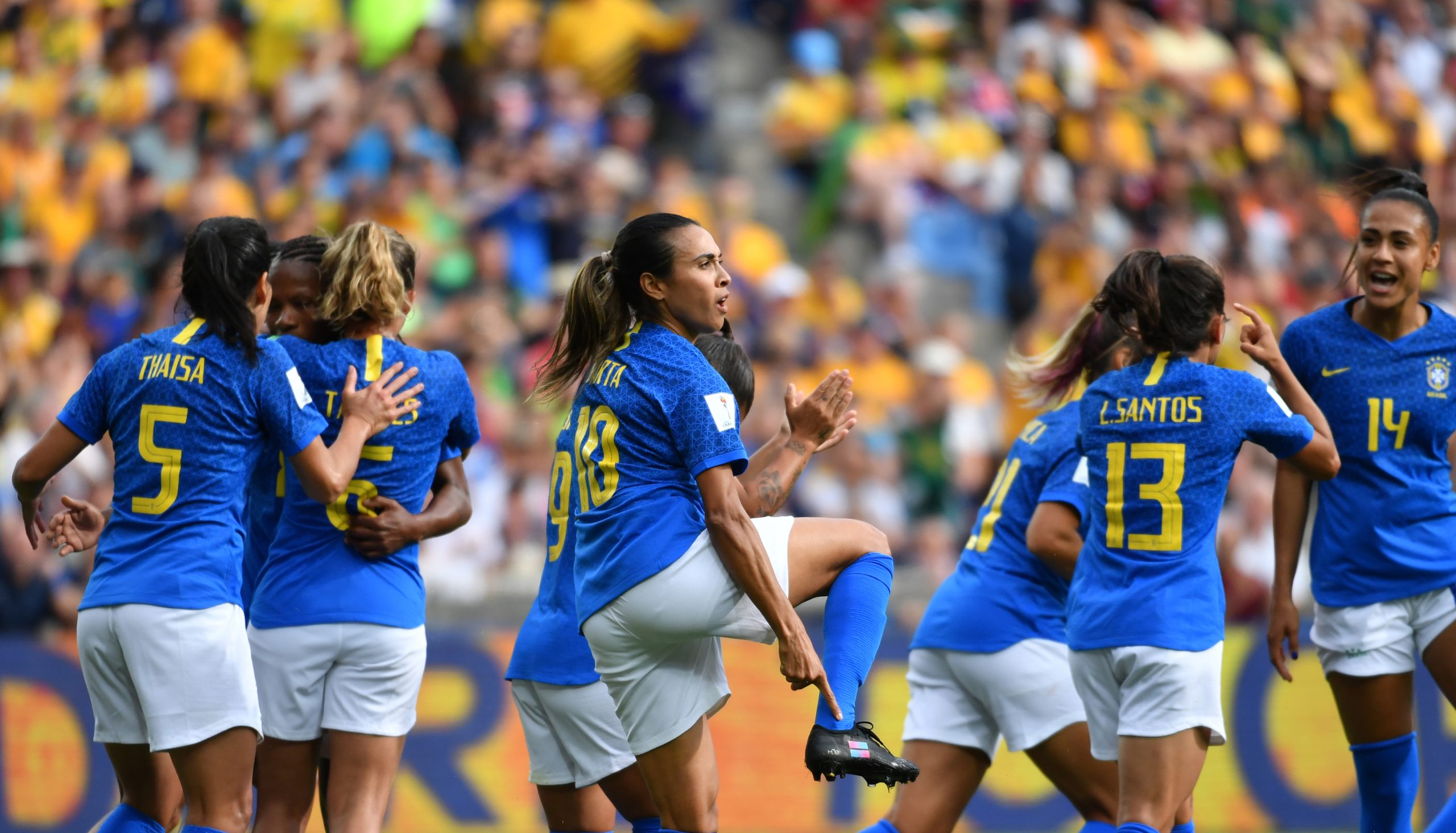 Chuteiras, baton e a prova que os pés não têm género. Este foi o Mundial mais importante da história do futebol feminino e vamos contar-lhe porquê