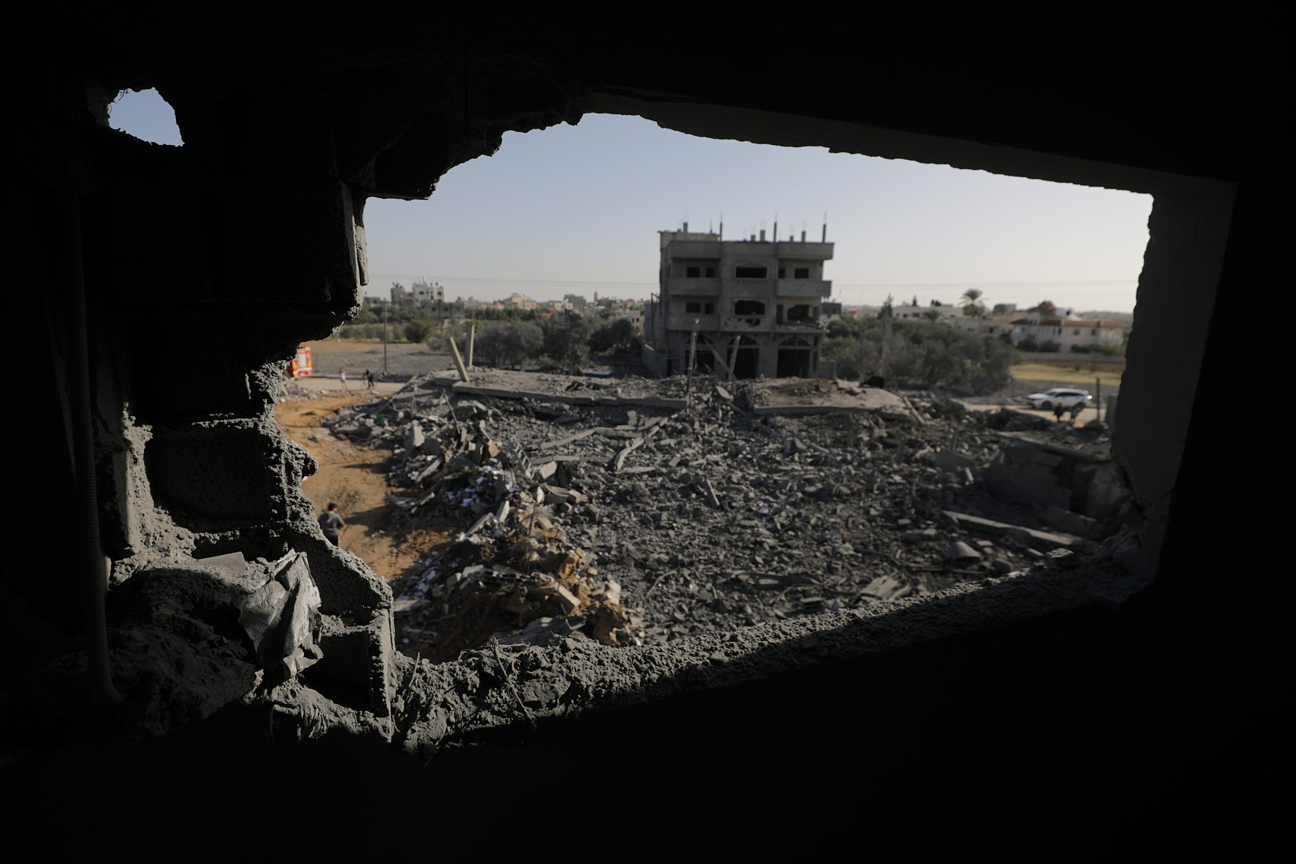 Dez mortos em ataque contra escola em Gaza. Médicos falam em dezenas de feridos