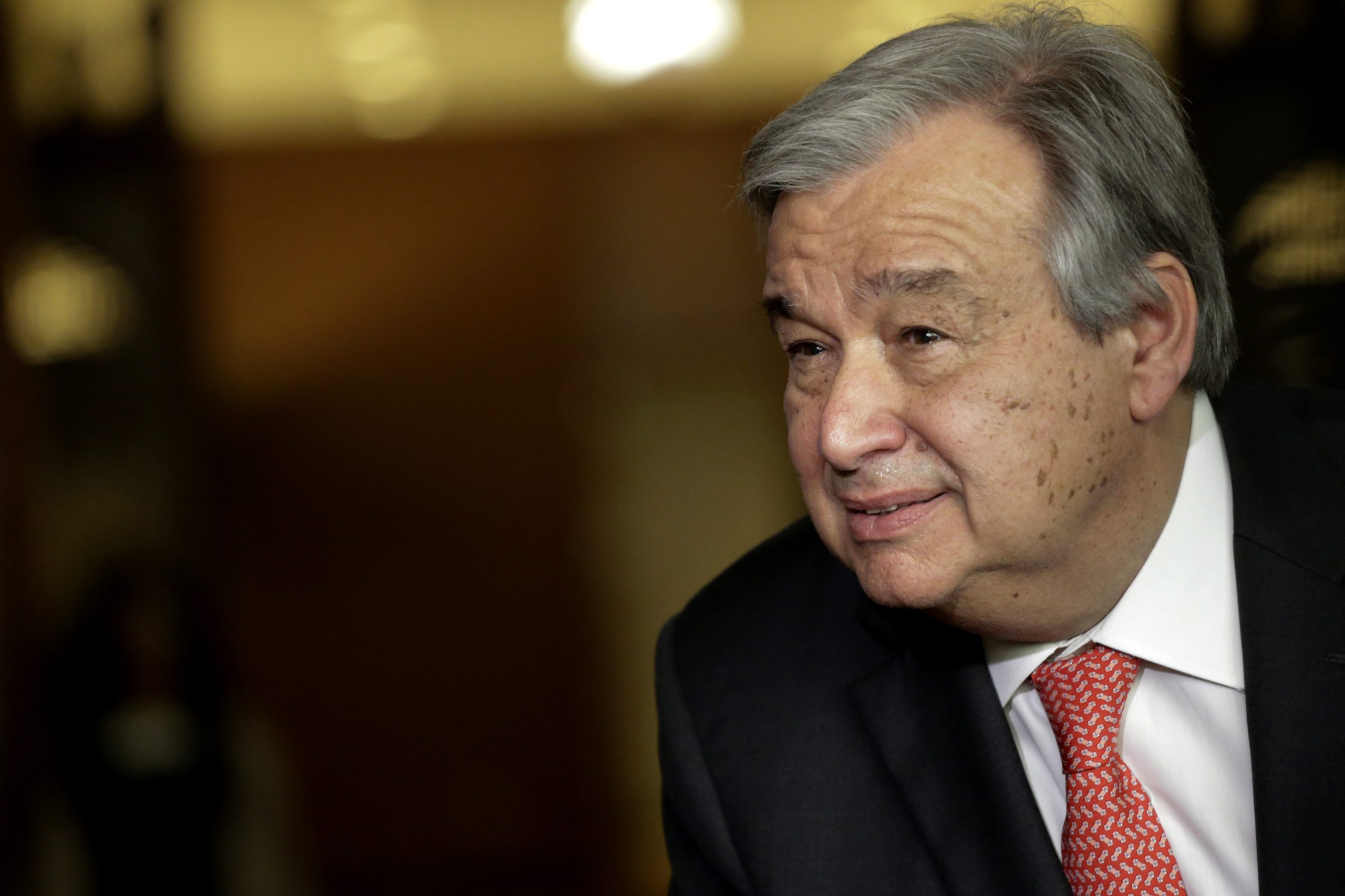 Guterres, aprovado por aclamação, a um passo do trabalho mais difícil do mundo