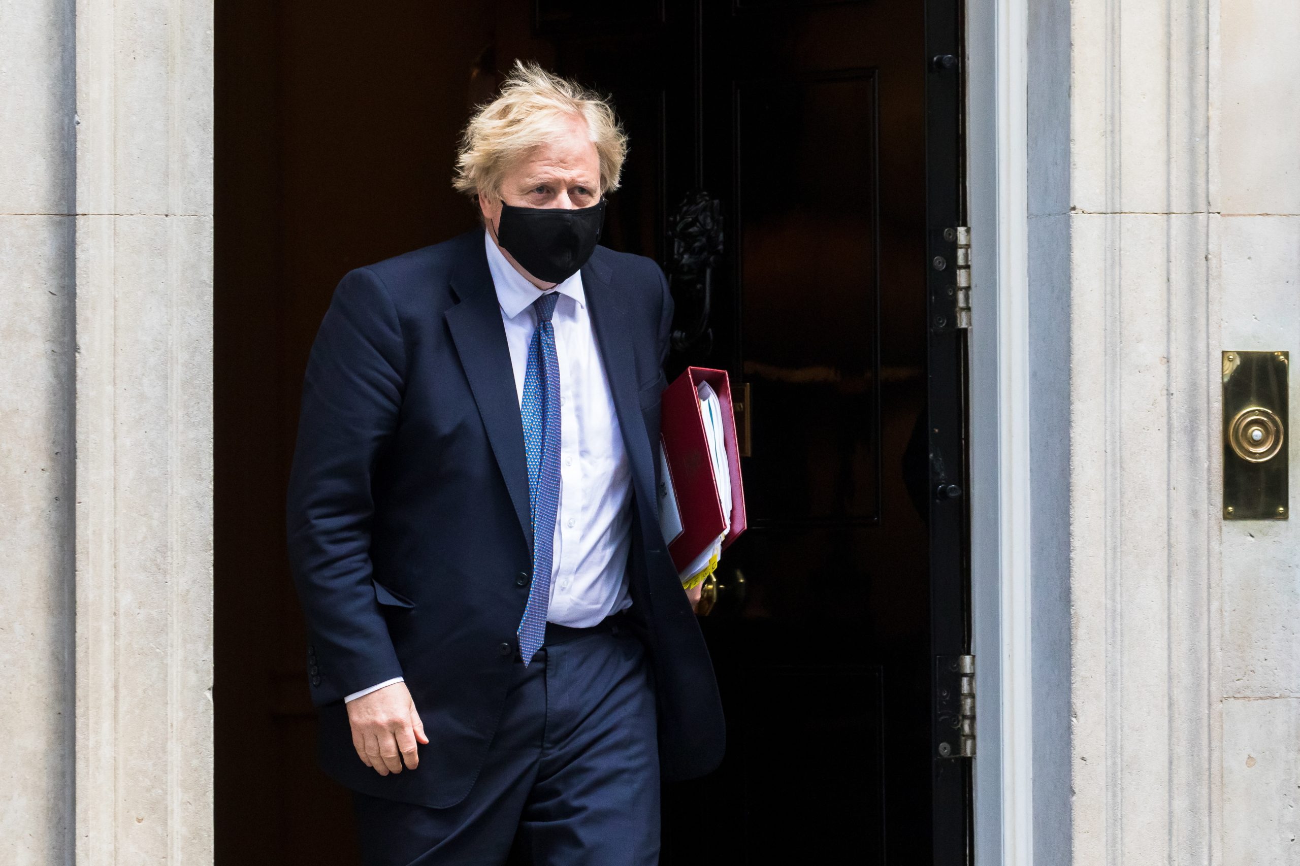 Boris Johnson “não hesitará” a suspender Brexit por causa da Irlanda do Norte