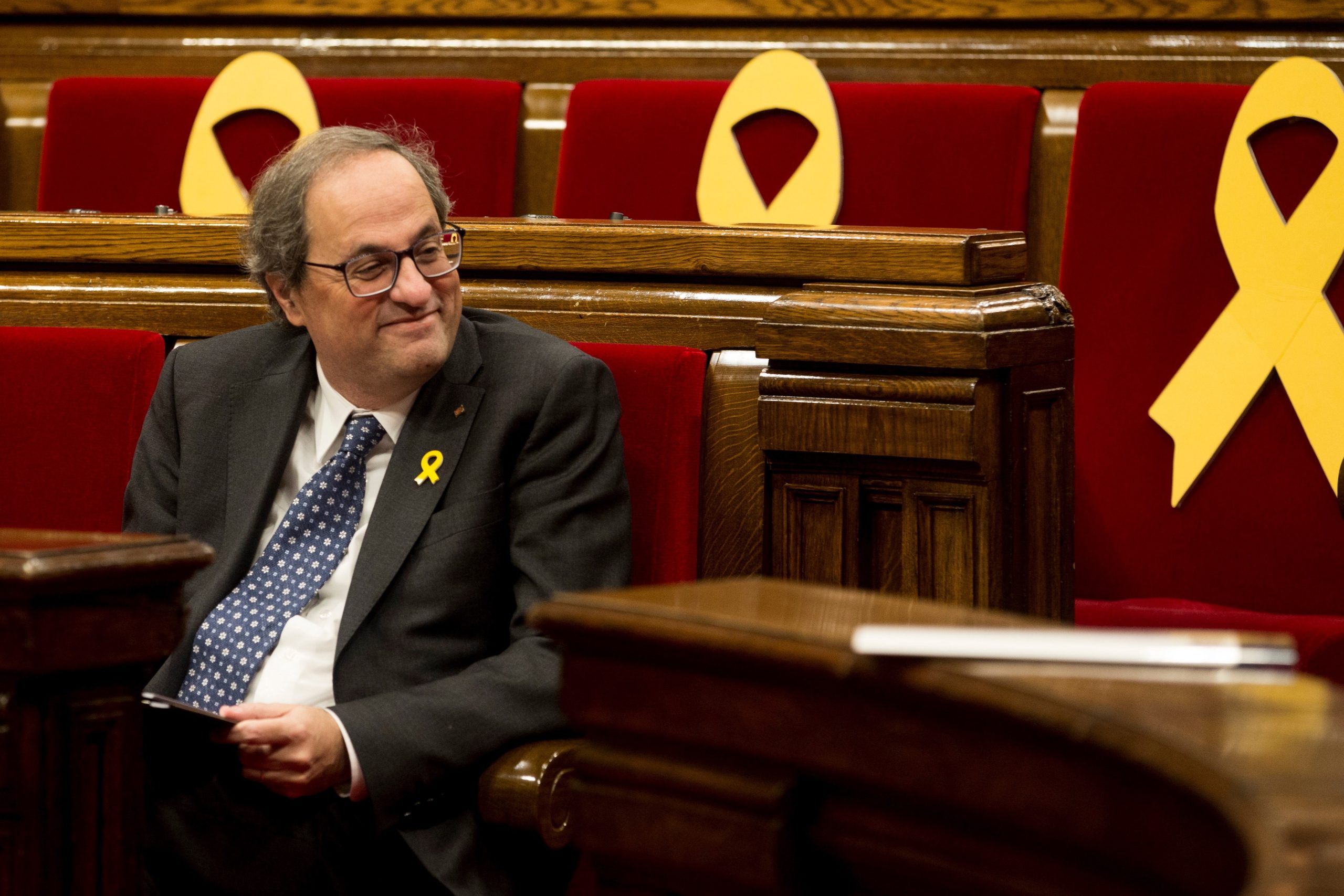 Governo regional da Catalunha recusa retirar símbolos independentistas
