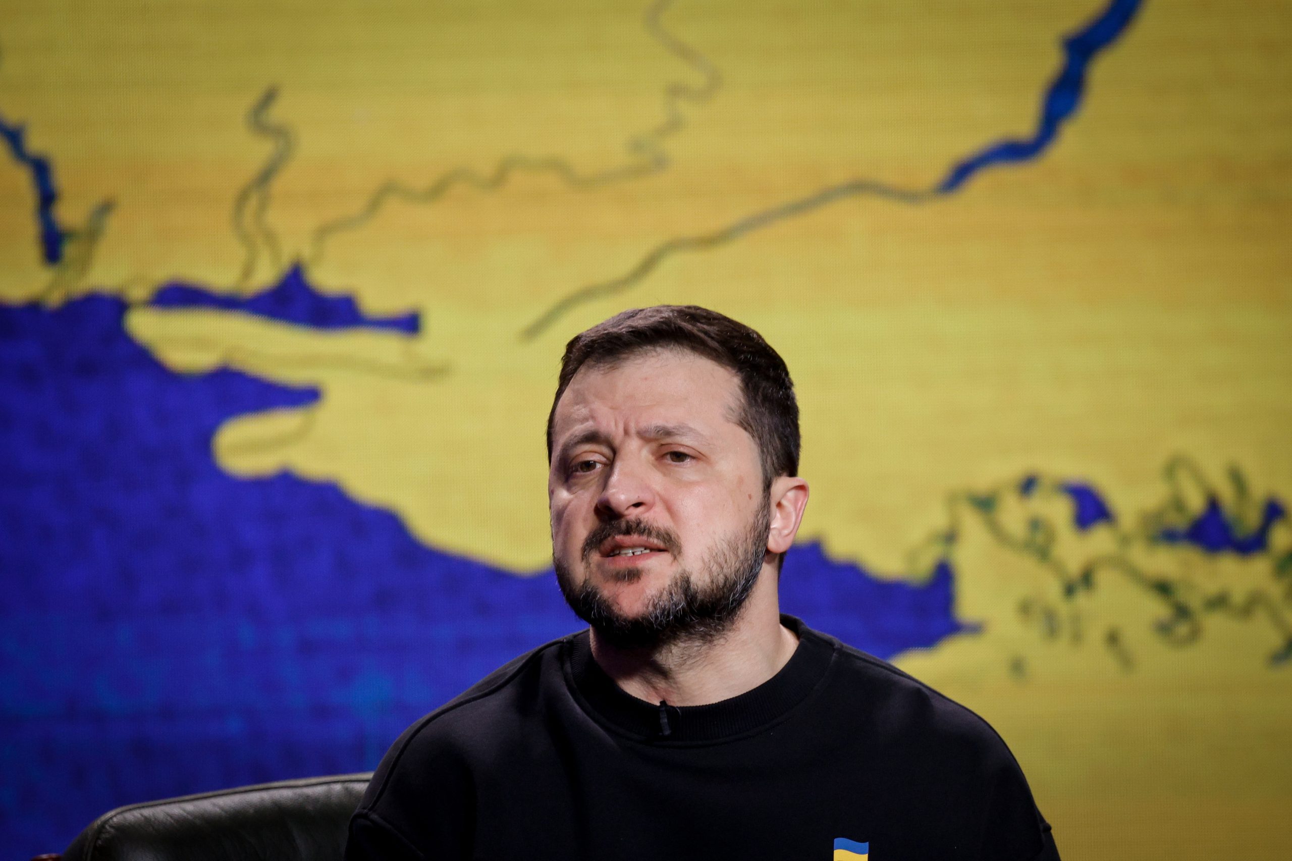 Rússia lança um dos maiores ataques do ano durante a noite, diz Zelensky
