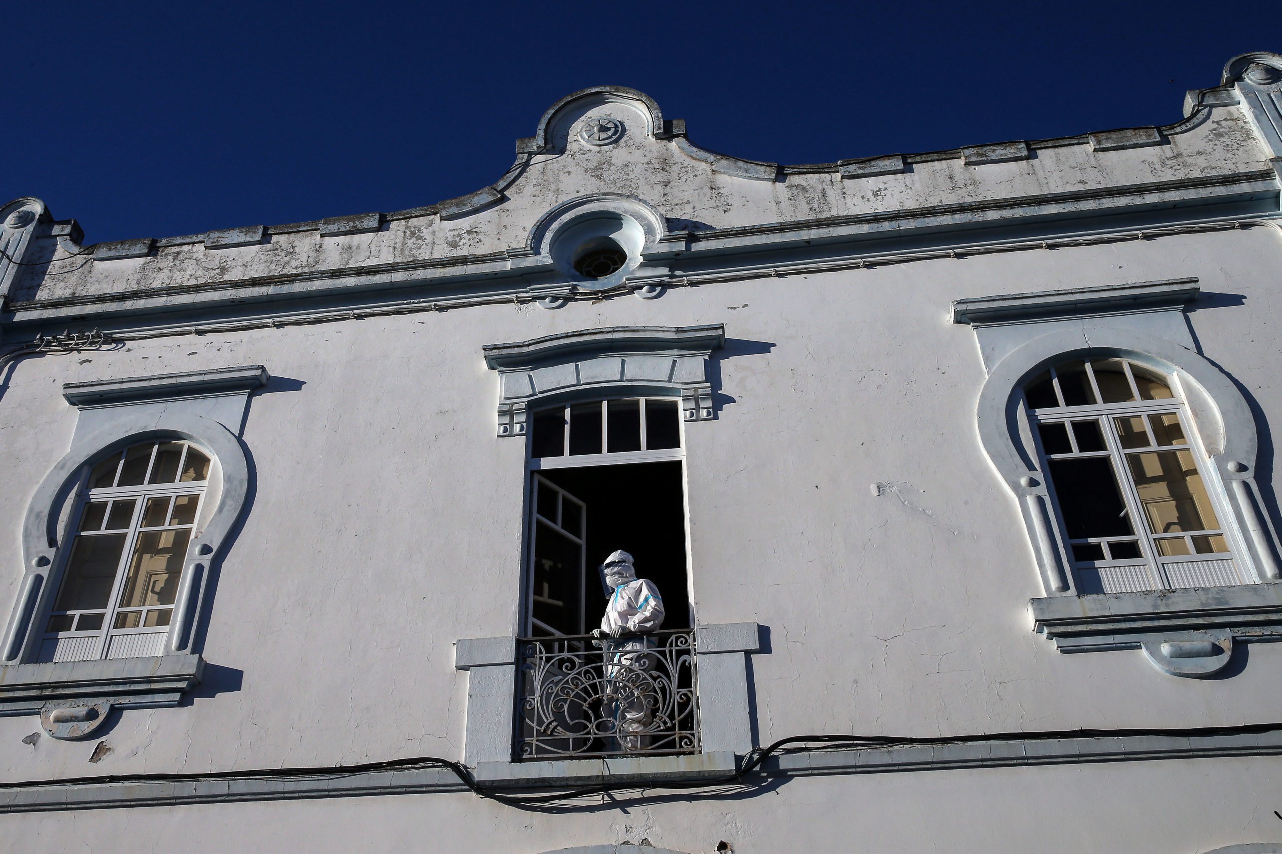 Covid-19: CDS-PP quer conhecer relatórios das auditorias a lares com surtos