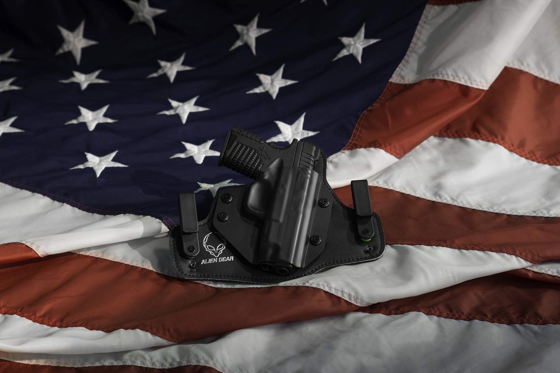 Americanos representam 4% da população mundial, mas são donos de 40% das armas de fogo