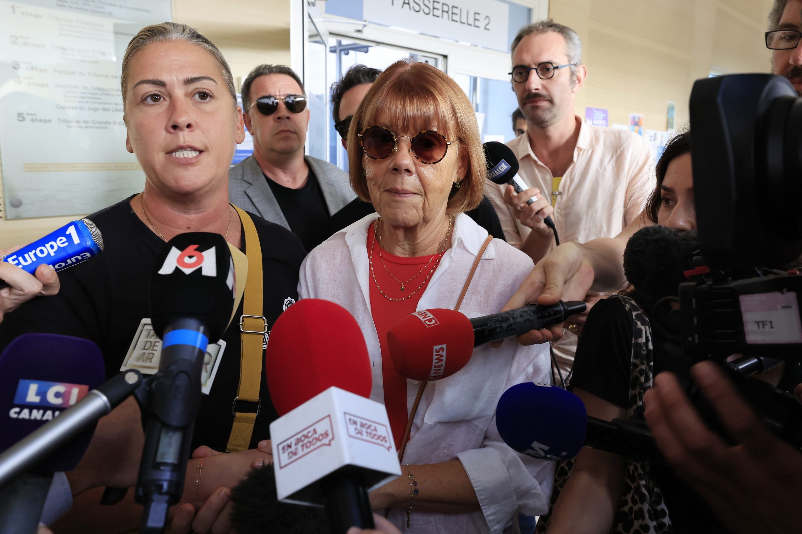 Gisèle Pelicot, a mulher sujeita a dezenas de violações pela mão do marido, diz que vítimas de violência sexual “não estão sozinhas”