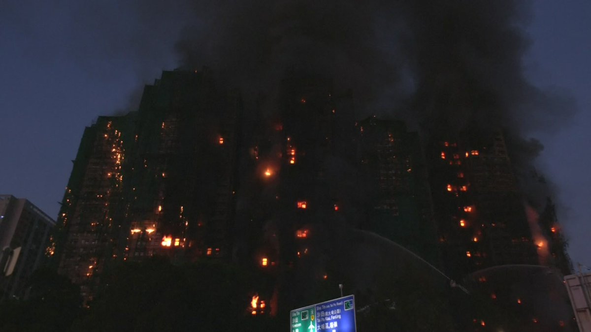 Hong Kong cria comissão independente após incêndio que matou 151 pessoas