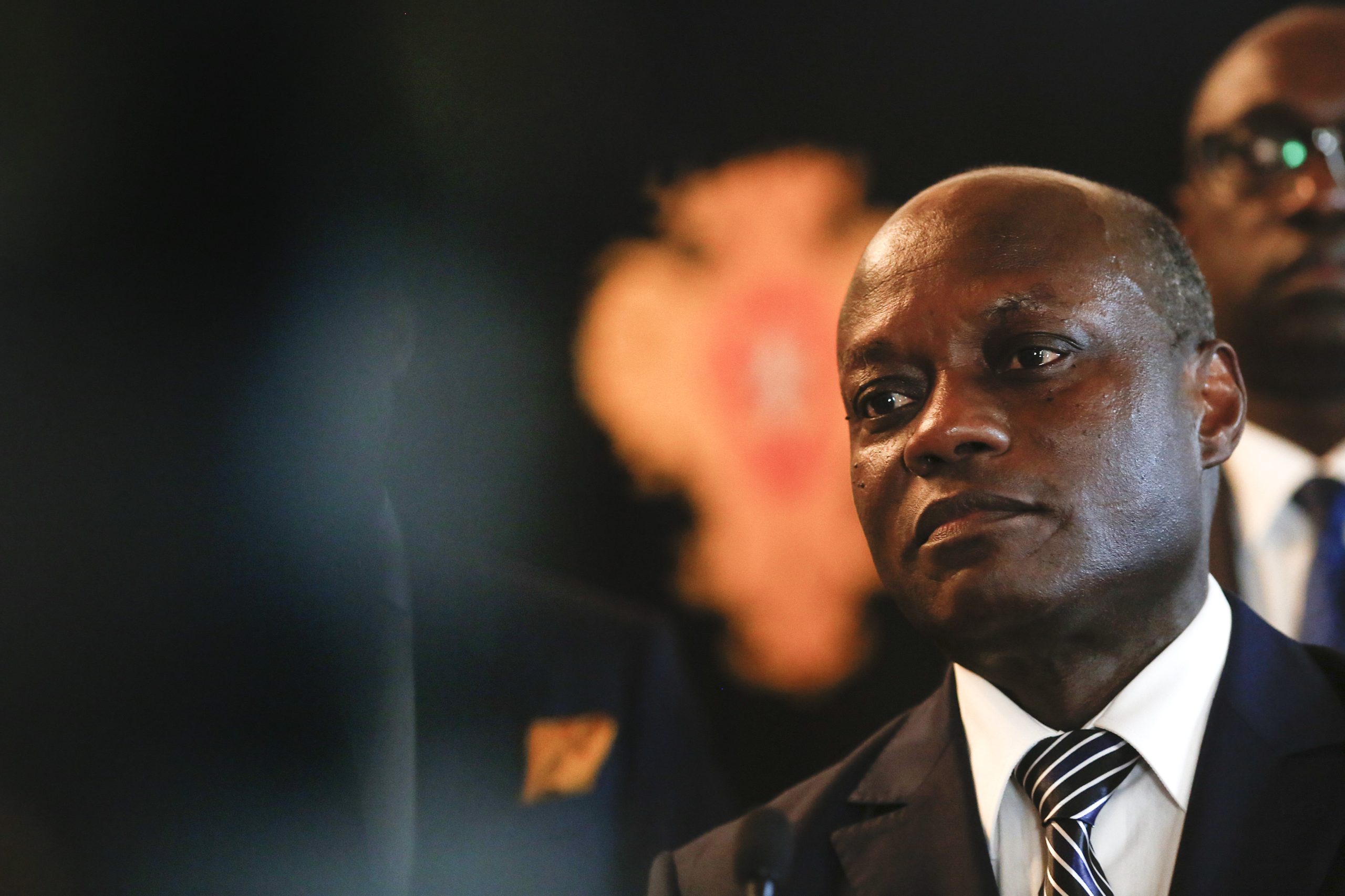 Presidente da Guiné-Bissau entre personalidades que vêm ao funeral