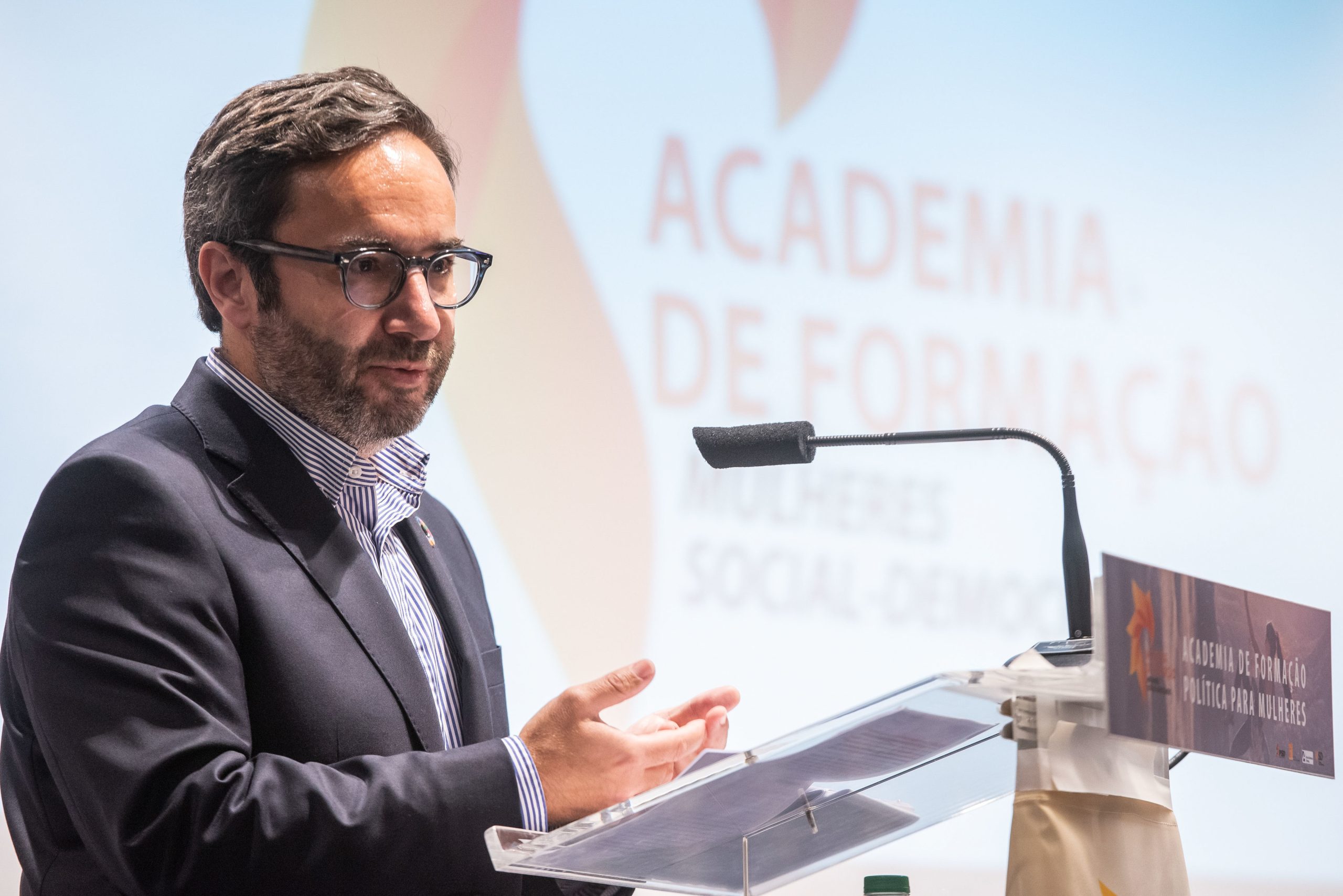 PSD: Moreira da Silva manifesta “enorme desilusão” e apela a Montenegro que reconsidere debates