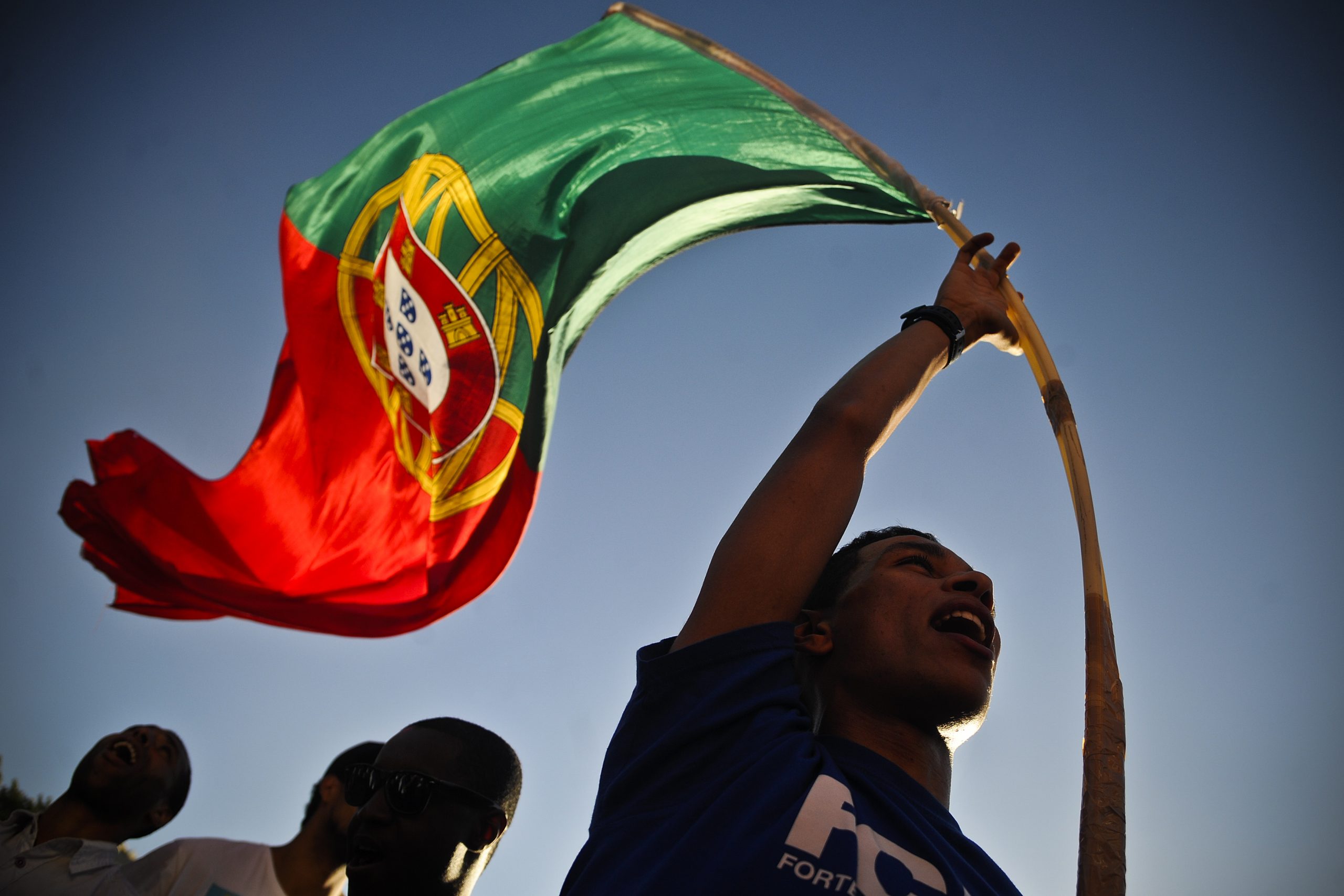 Recenseamento automático para emigrantes permite outras condições de igualdade entre portugueses