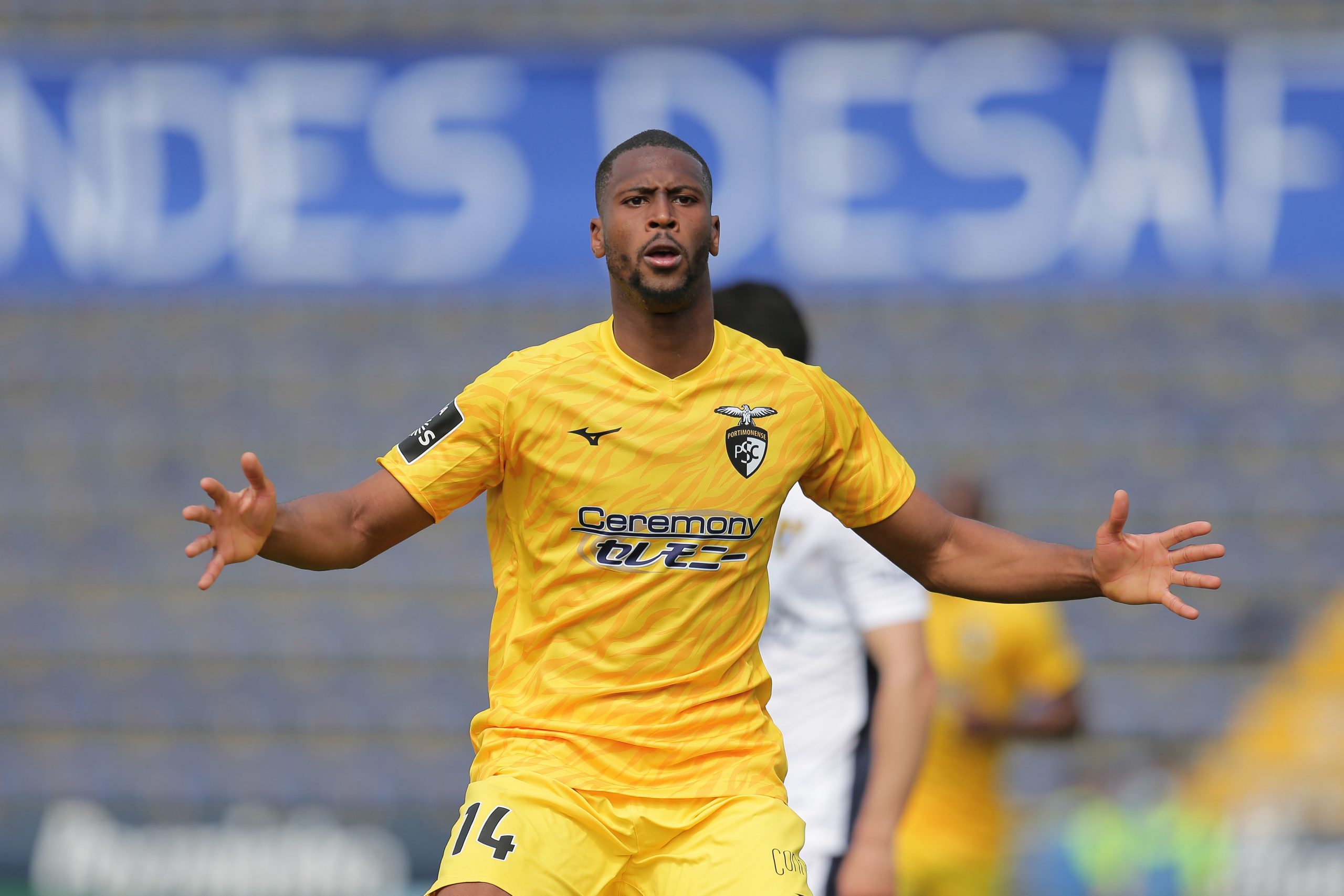 Portimonense soma terceira vitória consecutiva na visita ao Famalicão