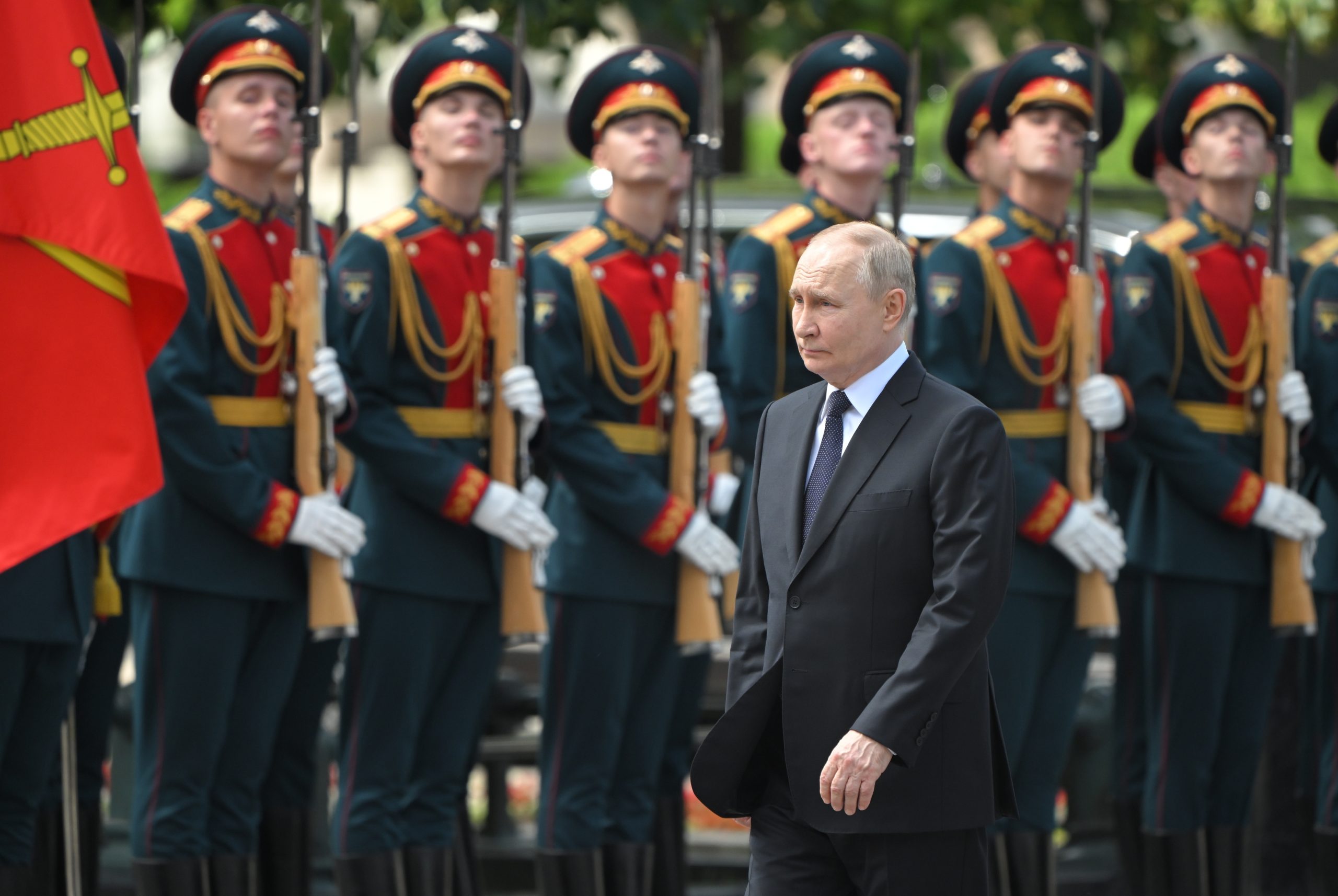 Rússia anuncia campanha de recrutamento militar de primavera para 160.000 jovens