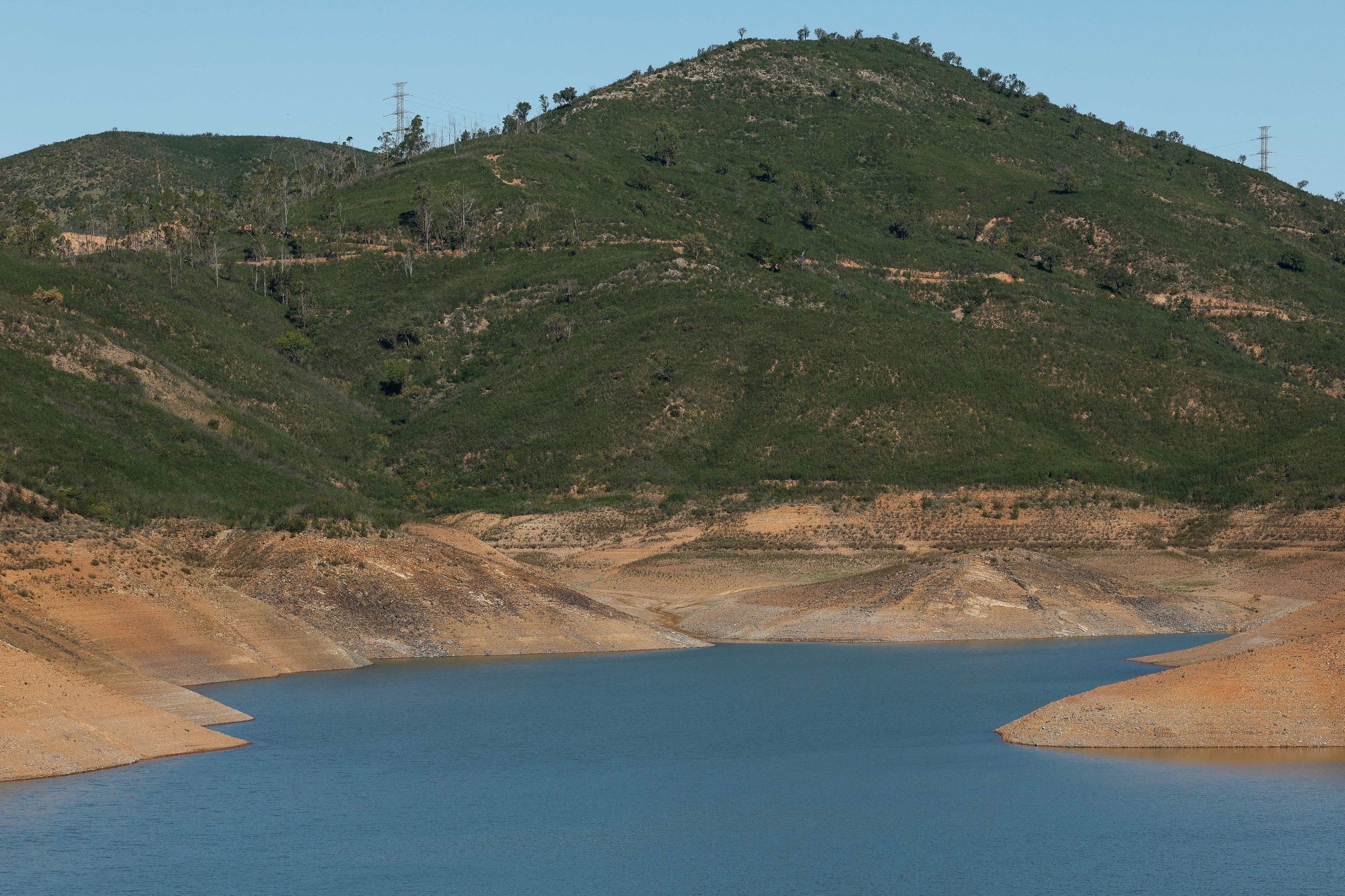 Tarifário da água no Algarve abaixo da média nacional é erro crasso, afirma antigo presidente da APA
