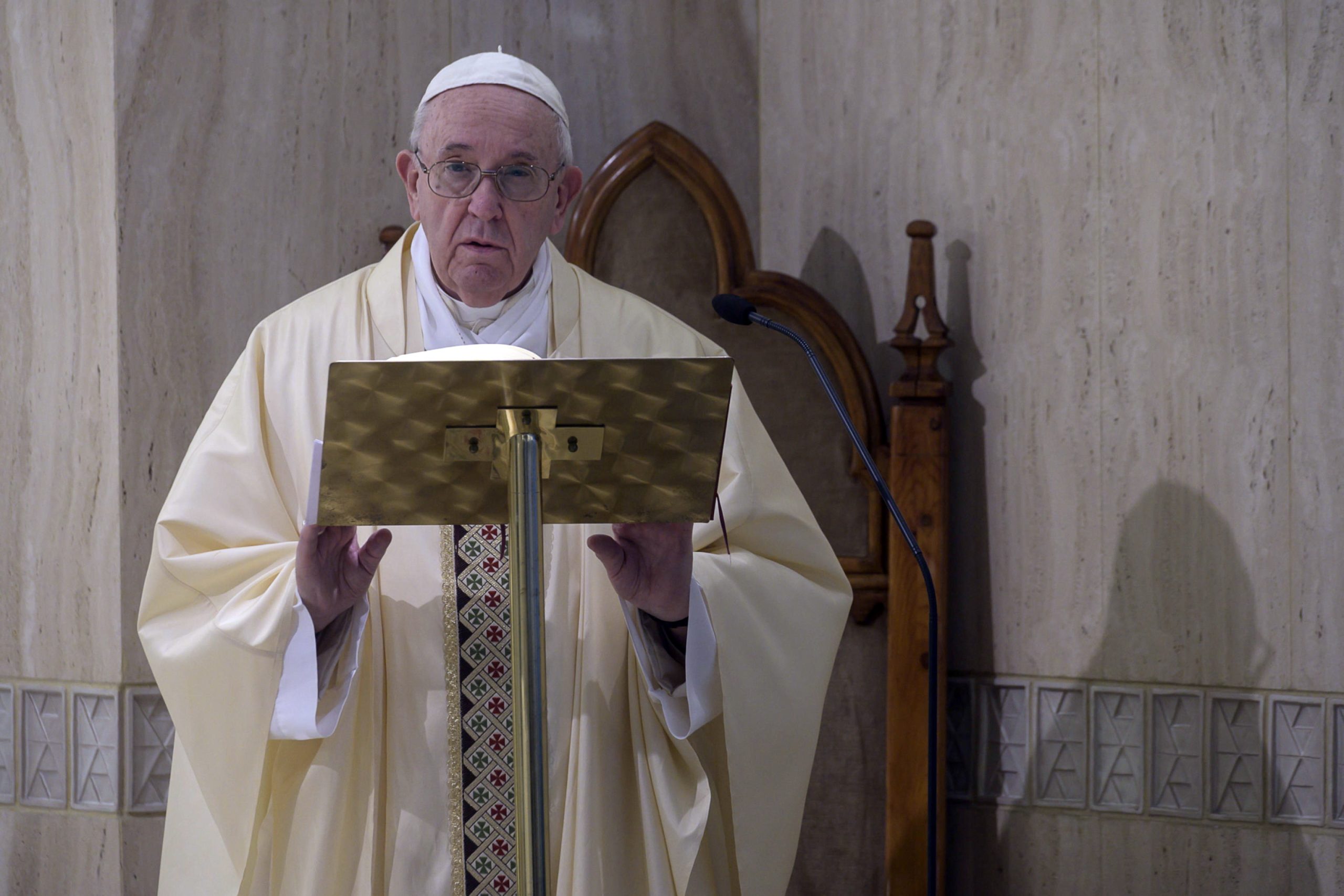 Papa agradece aos enfermeiros serviço prestado à Humanidade
