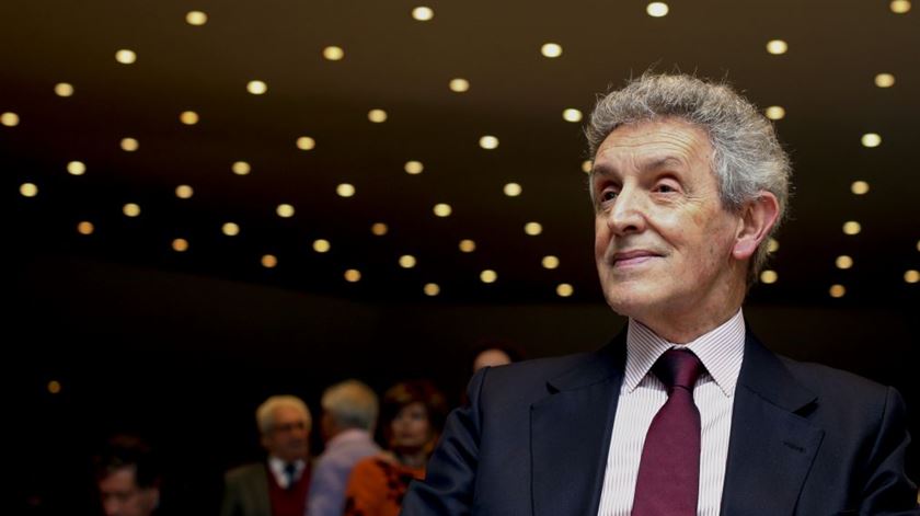 PSD: Mota Amaral considera “fundamental” respeitar a vontade dos militantes que elegeram Rio