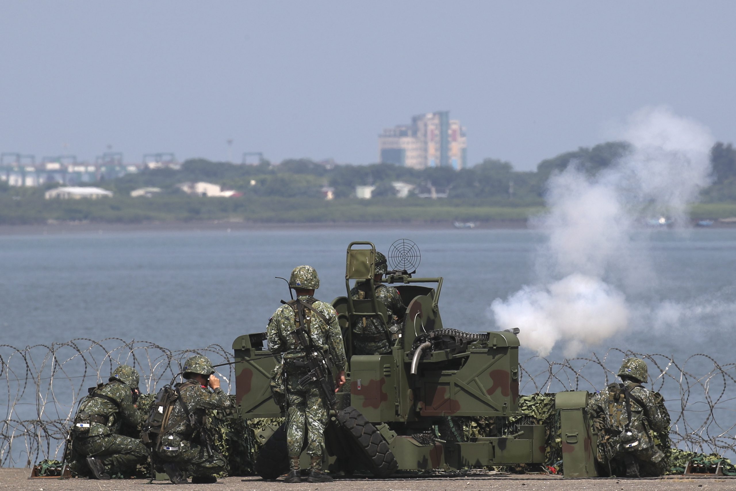 Taiwan condena militarização no mar do sul da China