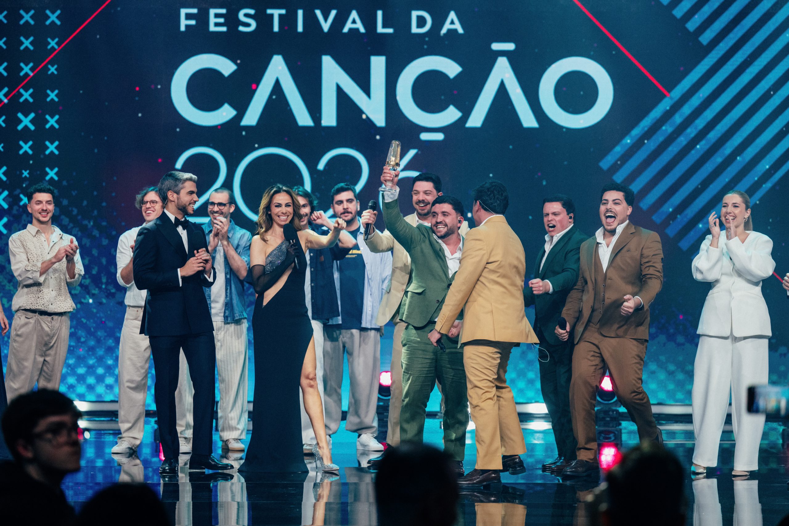 Bandidos do Cante vencem Festival da Canção 2026 com “Rosa”