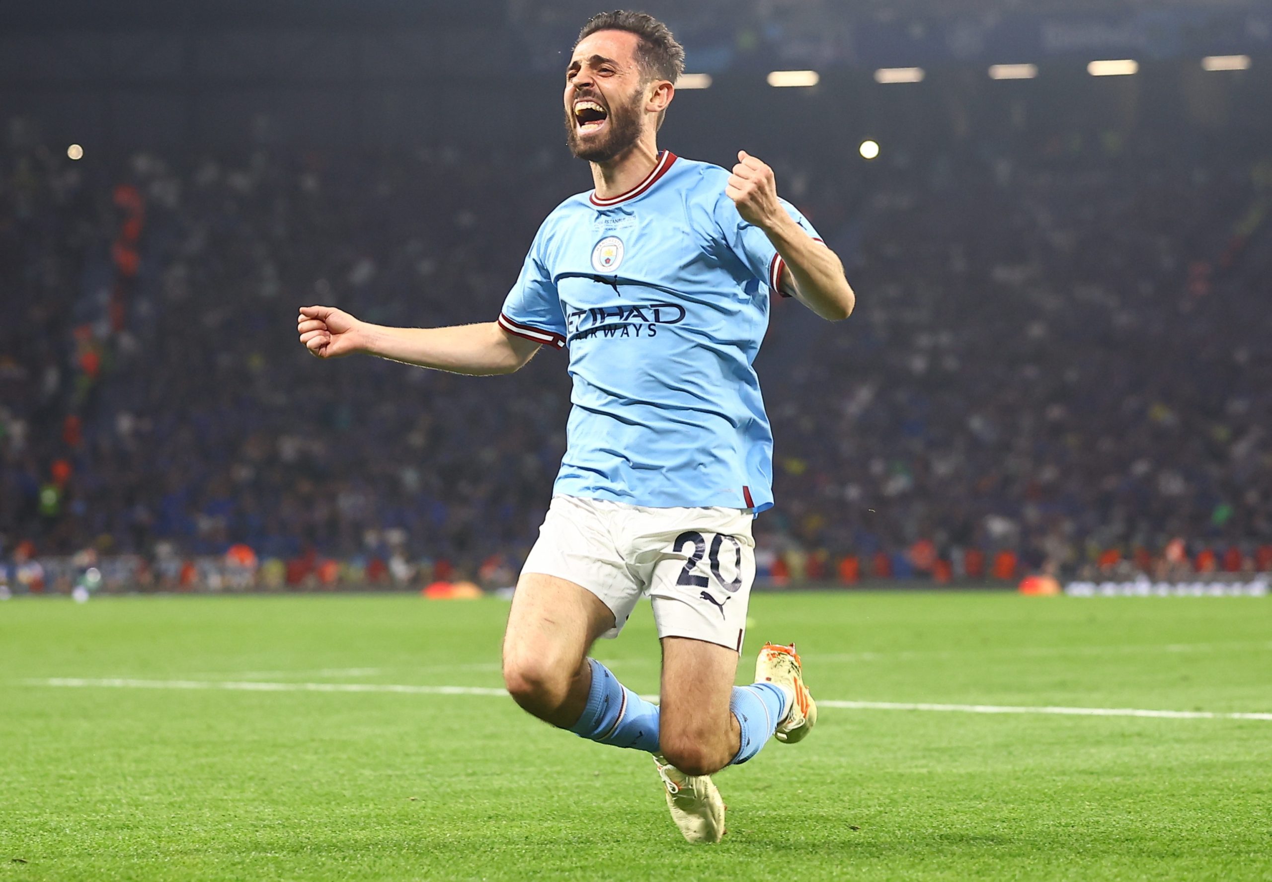 Rúben Dias e Bernardo Silva campeões na segunda oportunidade