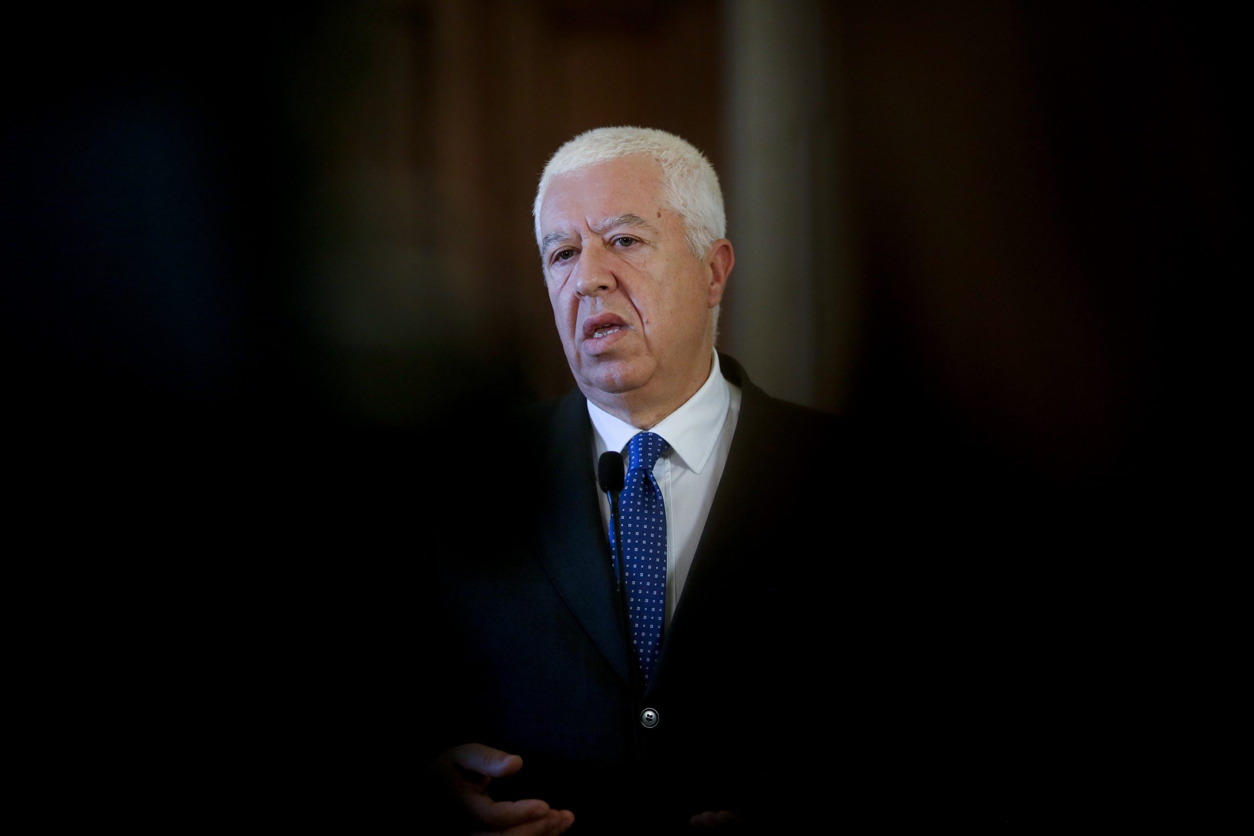 OE2019: Teixeira dos Santos espera que correção orçamental não seja comprometida