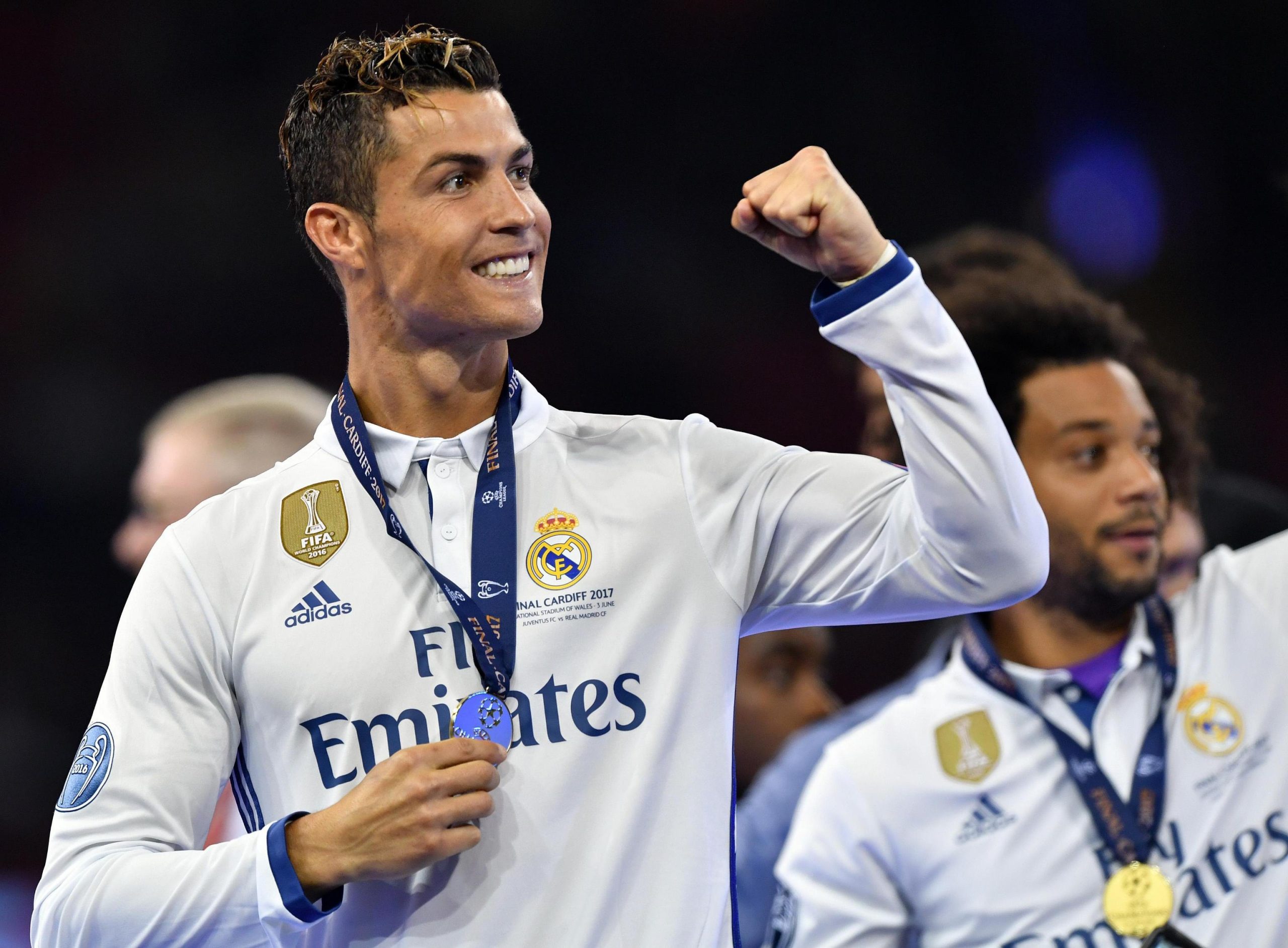 Zidane assegura que Cristiano Ronaldo “vai ficar” no Real Madrid