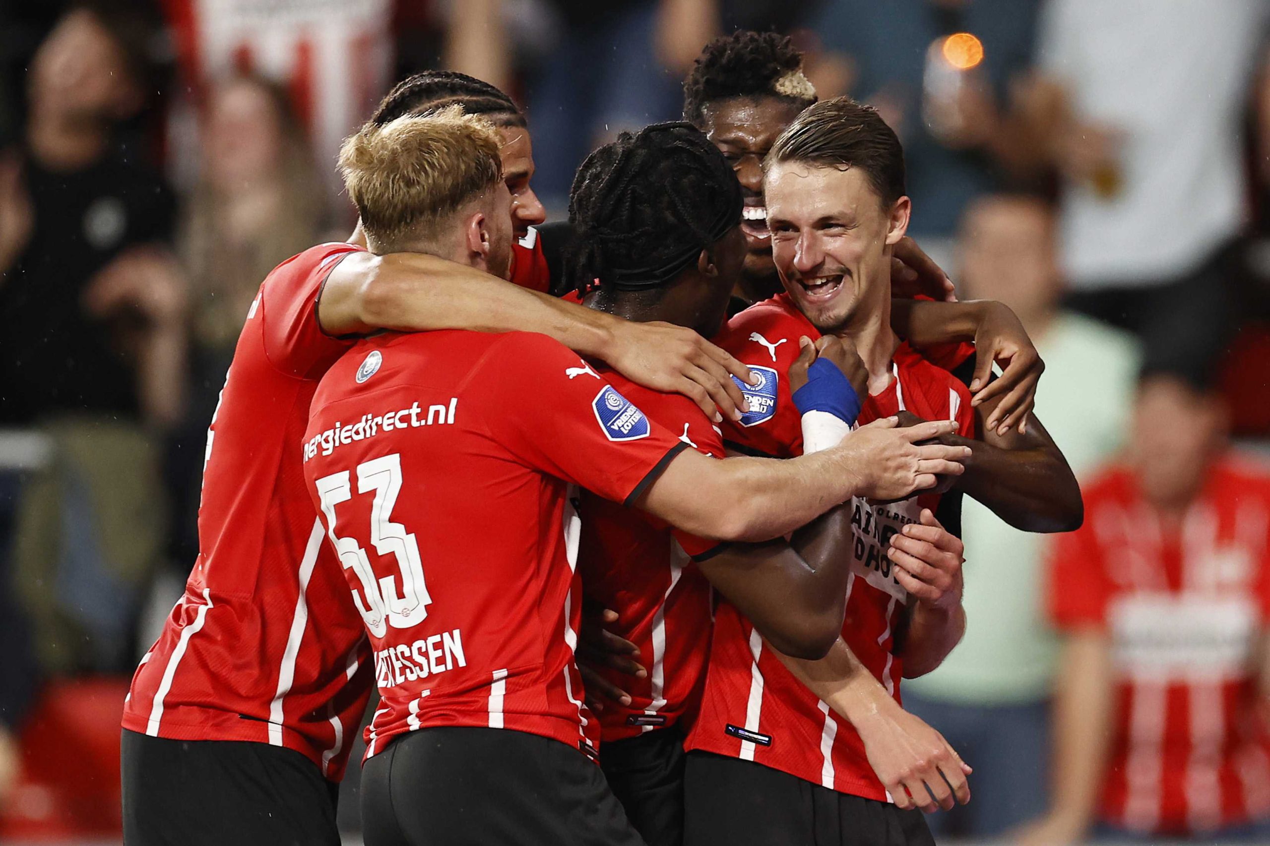 PSV goleia Cambuur antes de receber o Benfica
