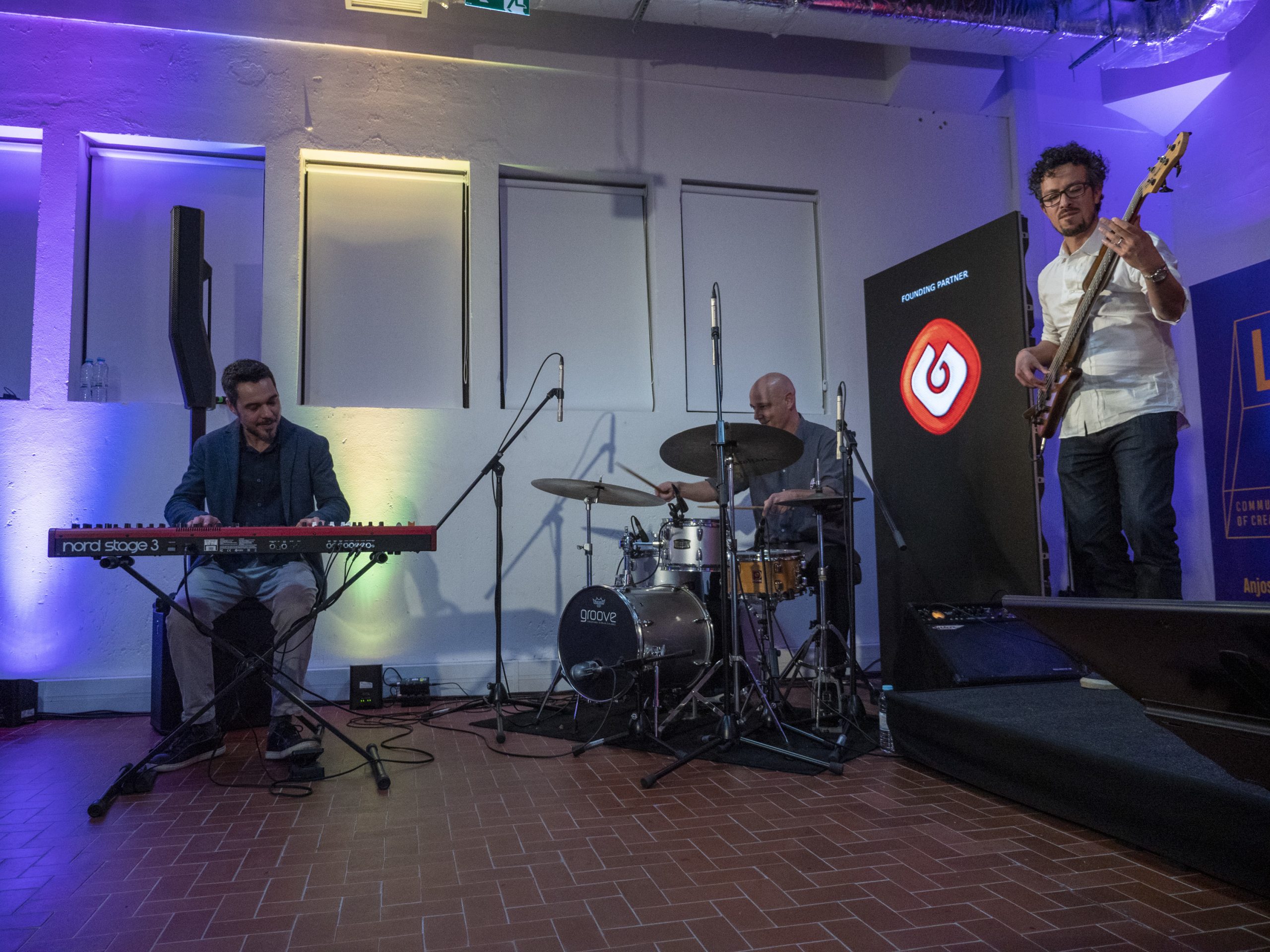 “Está claro quem é o líder da banda?”. Se a resposta for não, não se preocupe. Inovar pode começar por aí