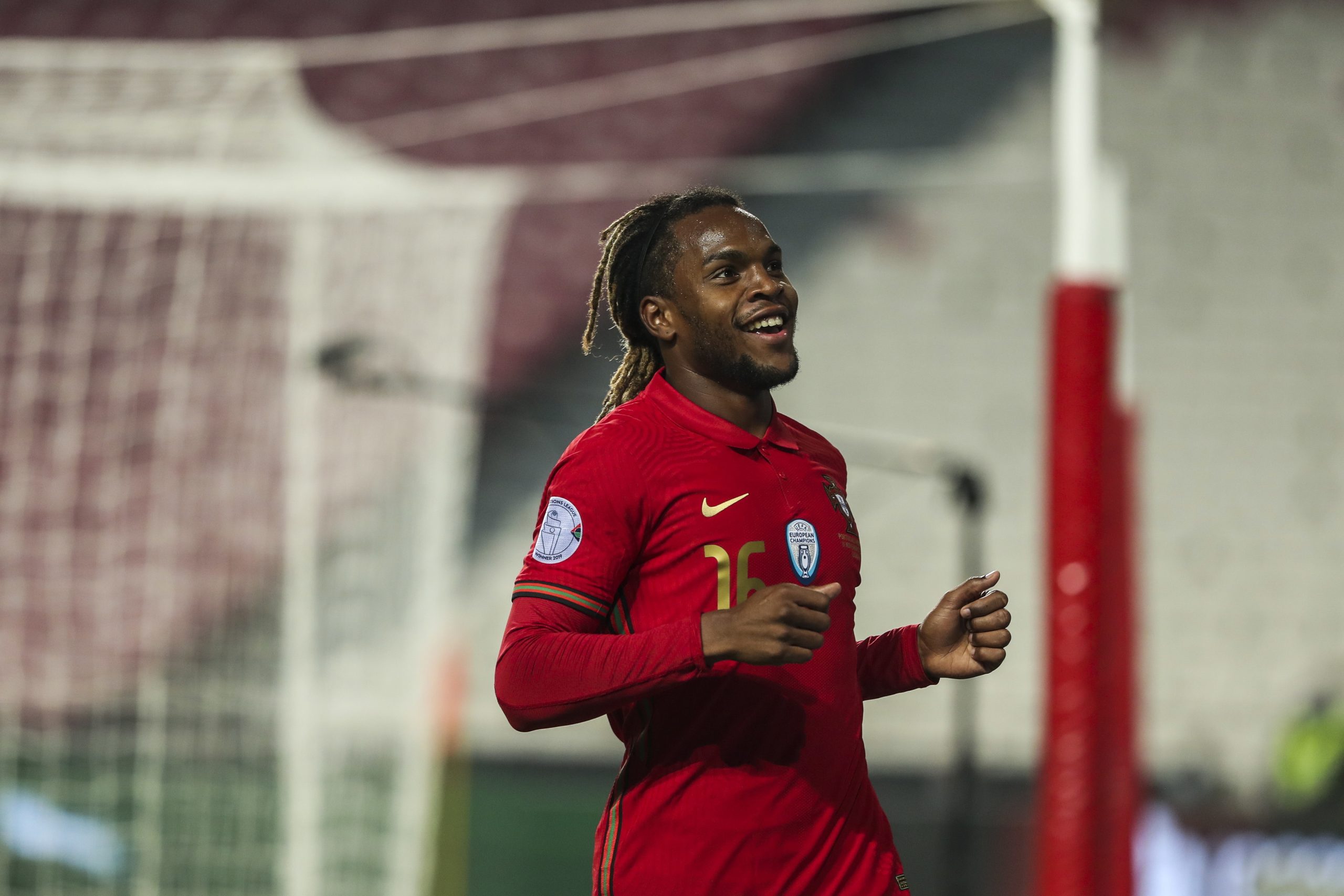 Renato Sanches dispensado da seleção portuguesa devido a lesão muscular