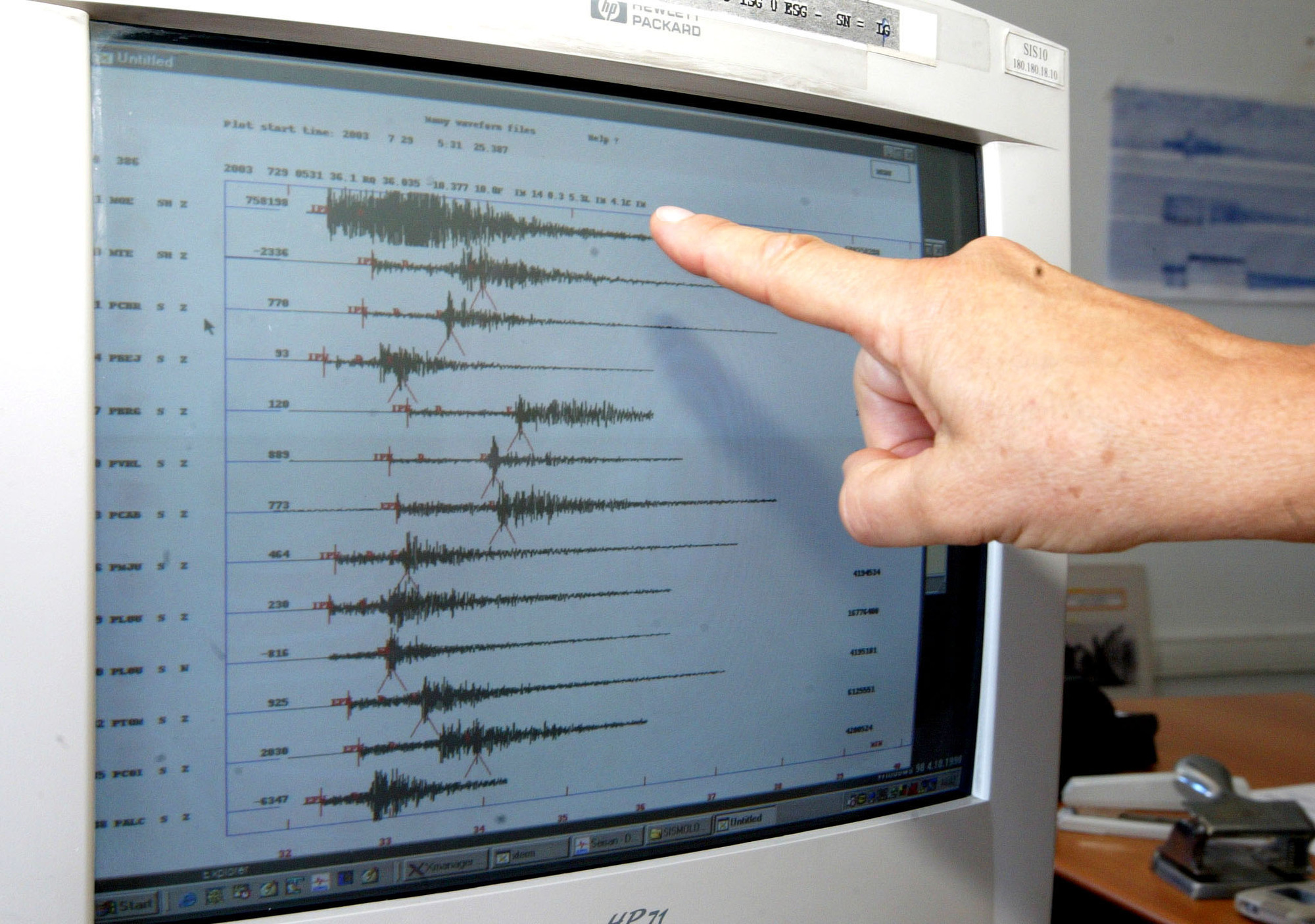 Sismo de magnitude 6,7 atinge sudeste da Indonésia