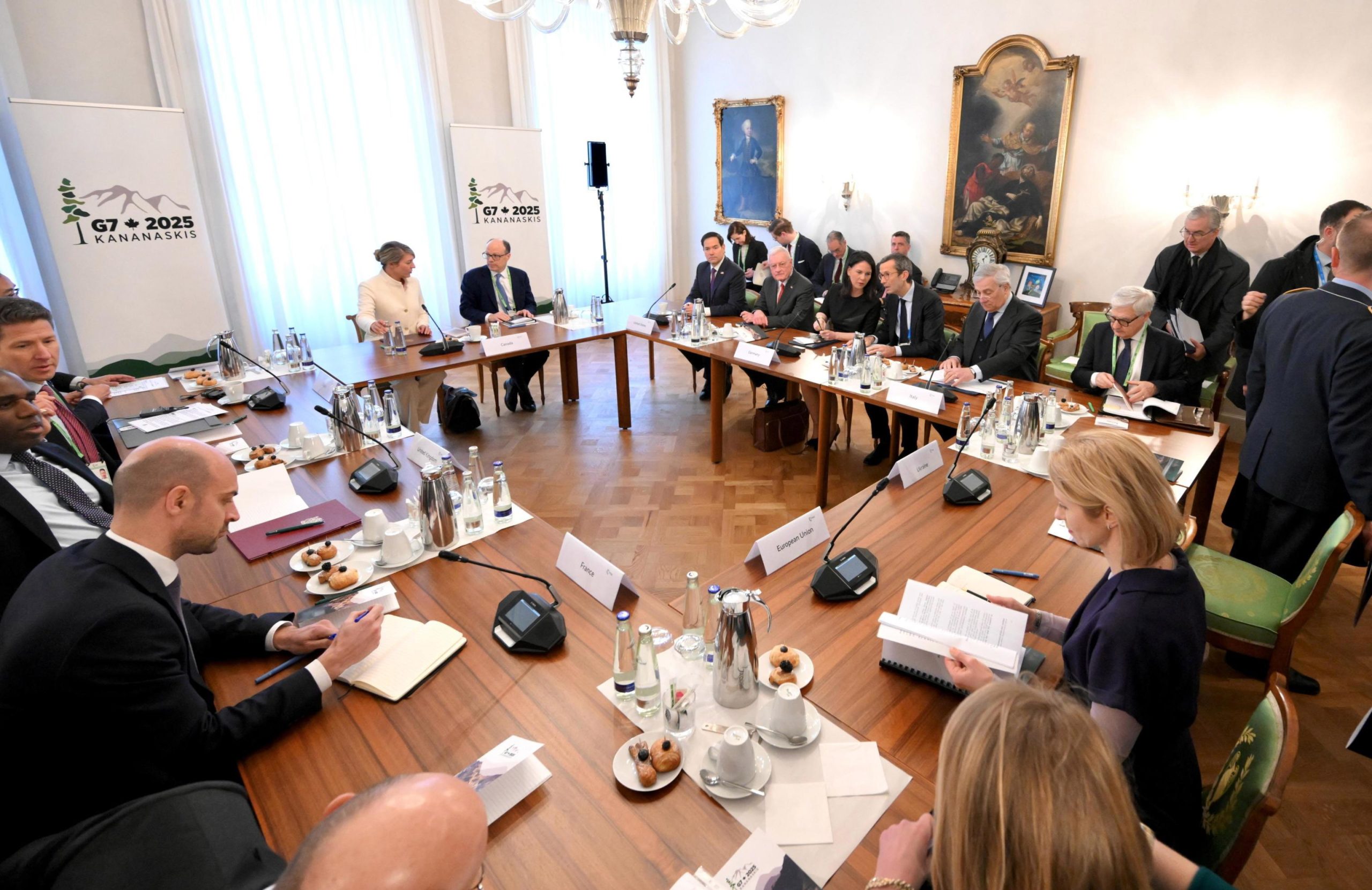 G7 reitera apoio a Kiev e ameaça Rússia com sanções se não negociar “de boa-fé”