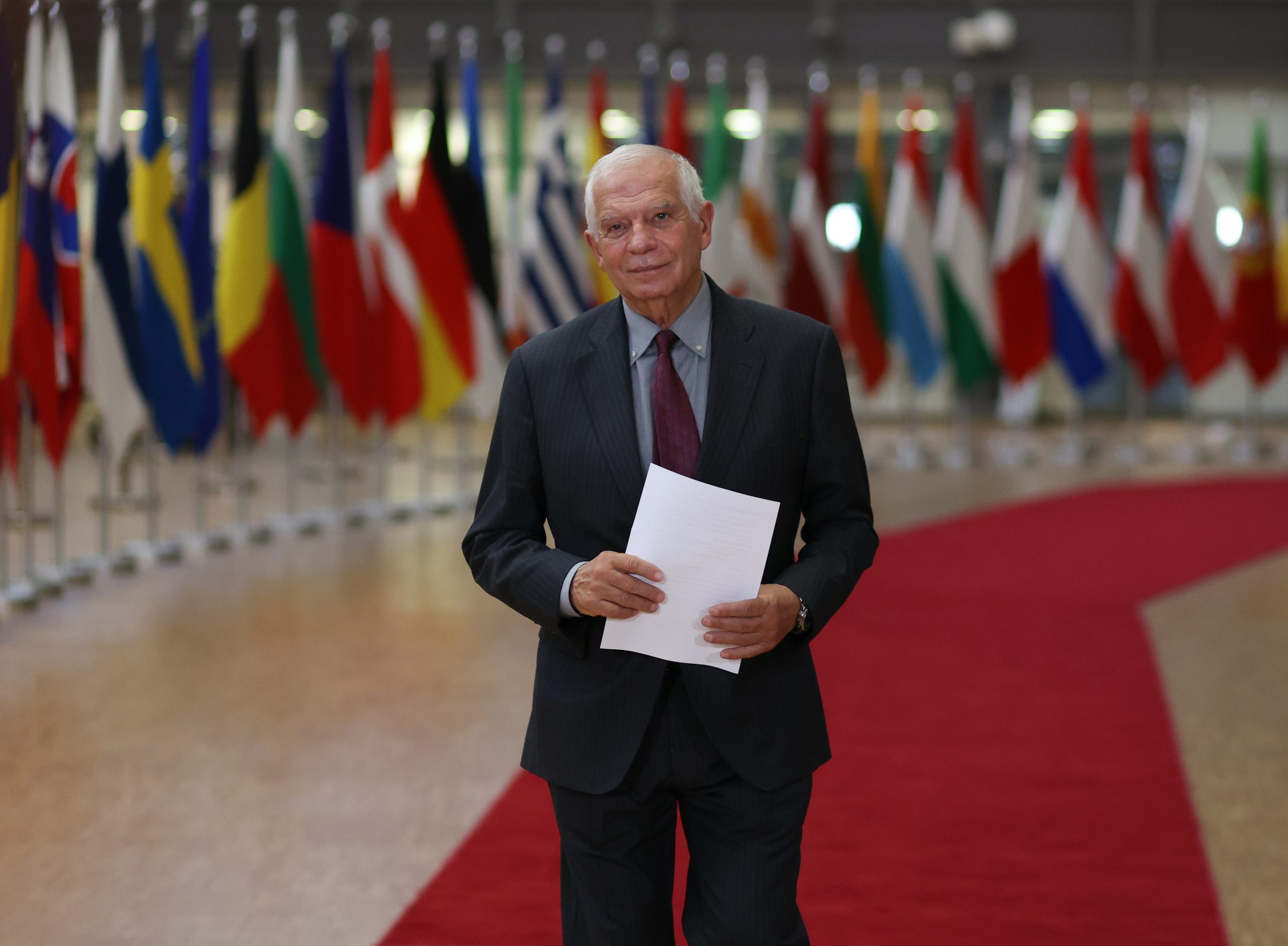 Borrell rejeita que críticas a ação militar sejam classificadas como antissemitismo