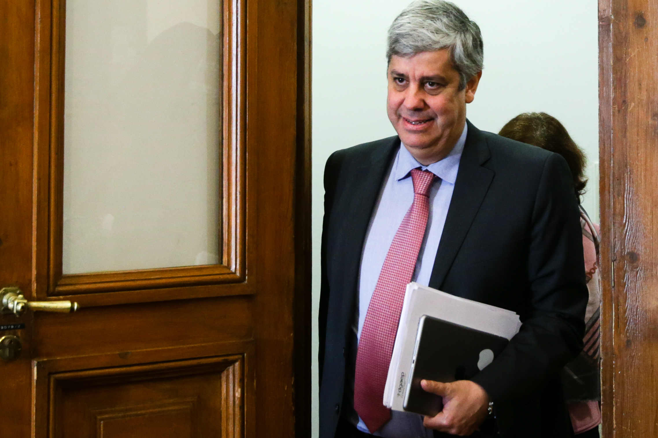 Centeno diz que despesa com Administração Pública aumentará 1,95 mil milhões