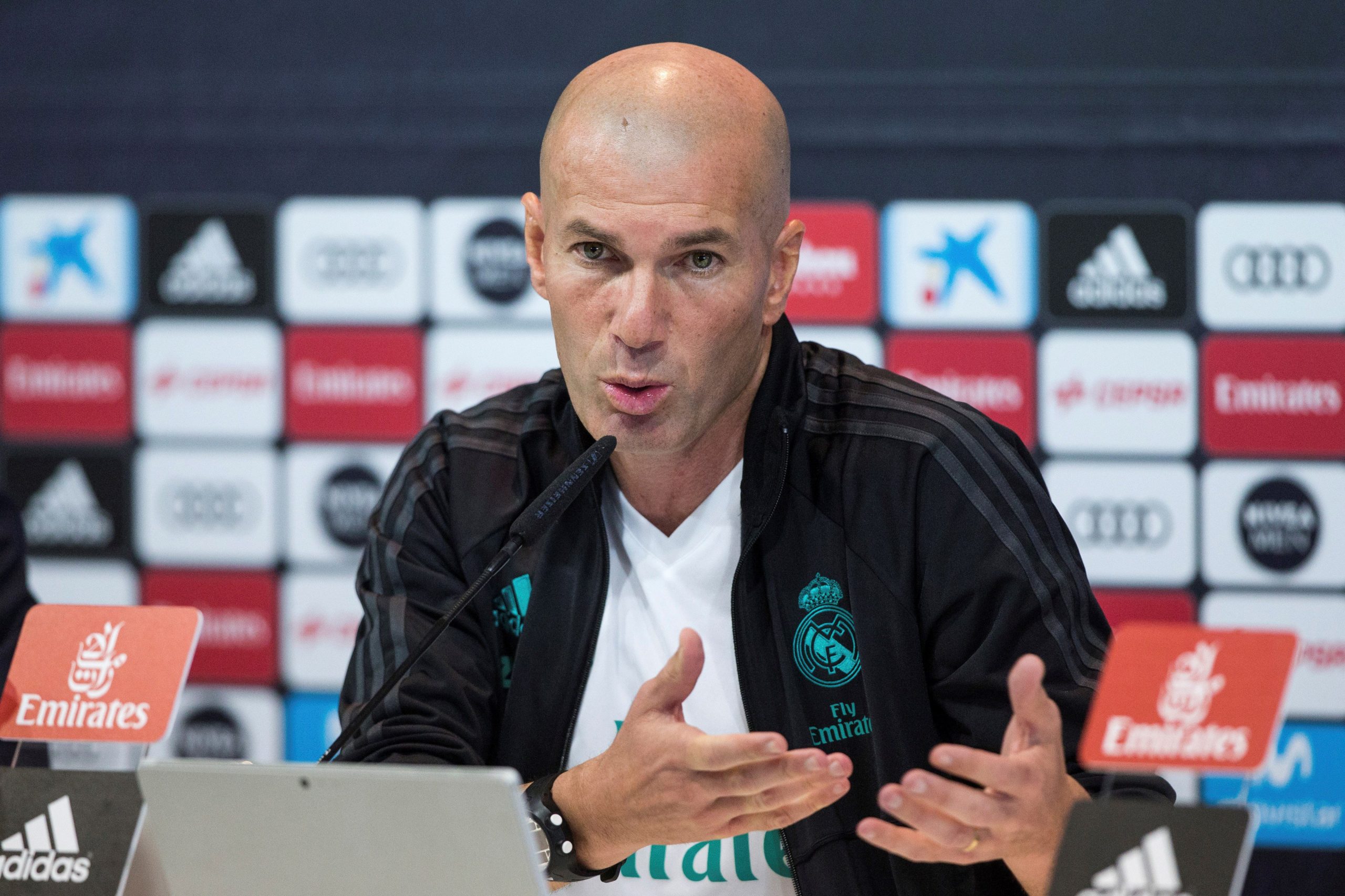 Zidane diz que Neymar é um jogador que encanta todo o planeta do futebol