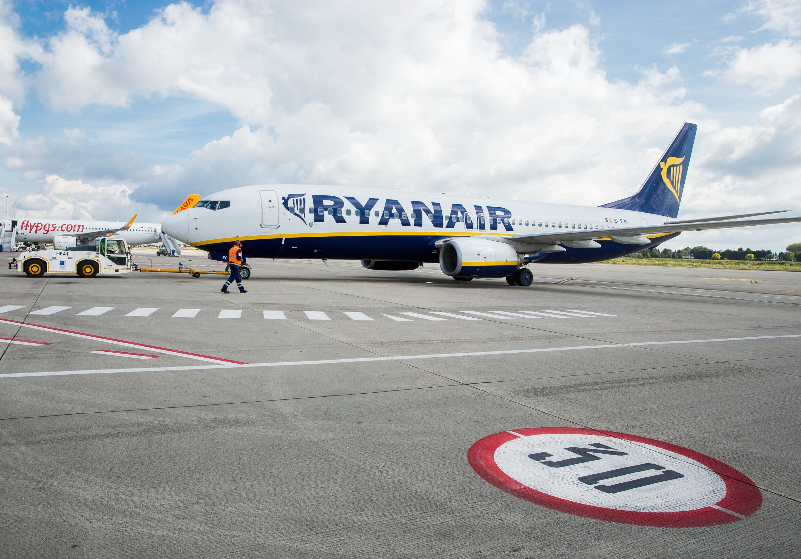 Espanha avalia multa de 4,5 milhões à Ryanair pela suspensão de voos