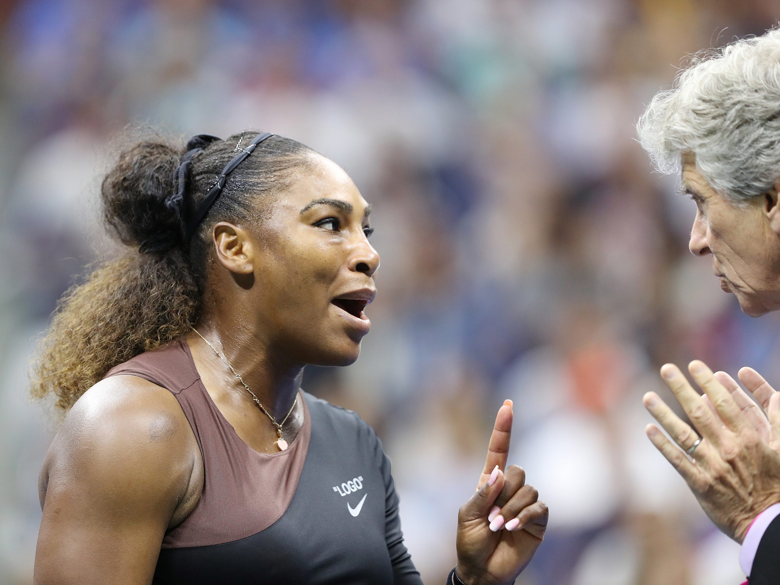 Ténis: Serena Williams falha Open de Pequim